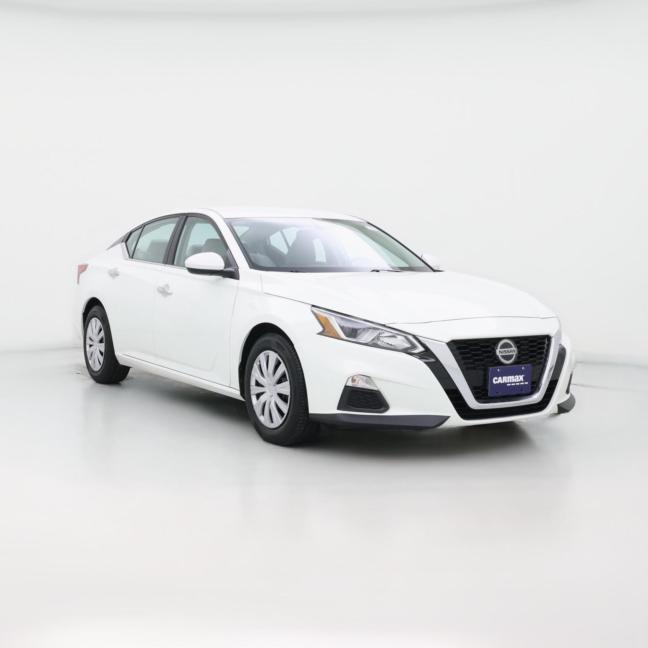 Thumbnail: 2020 Nissan Altima - 1