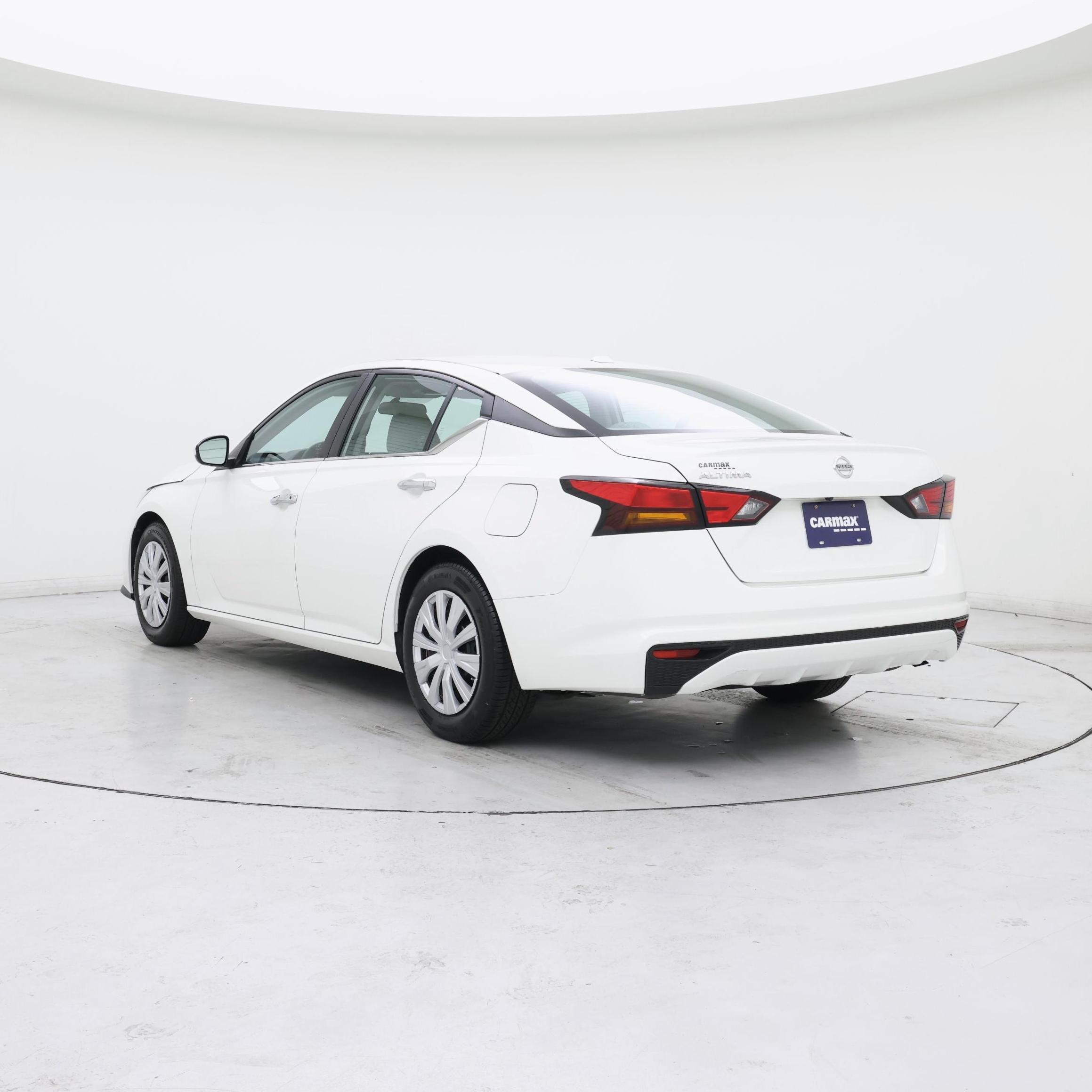 Thumbnail: 2020 Nissan Altima - 2