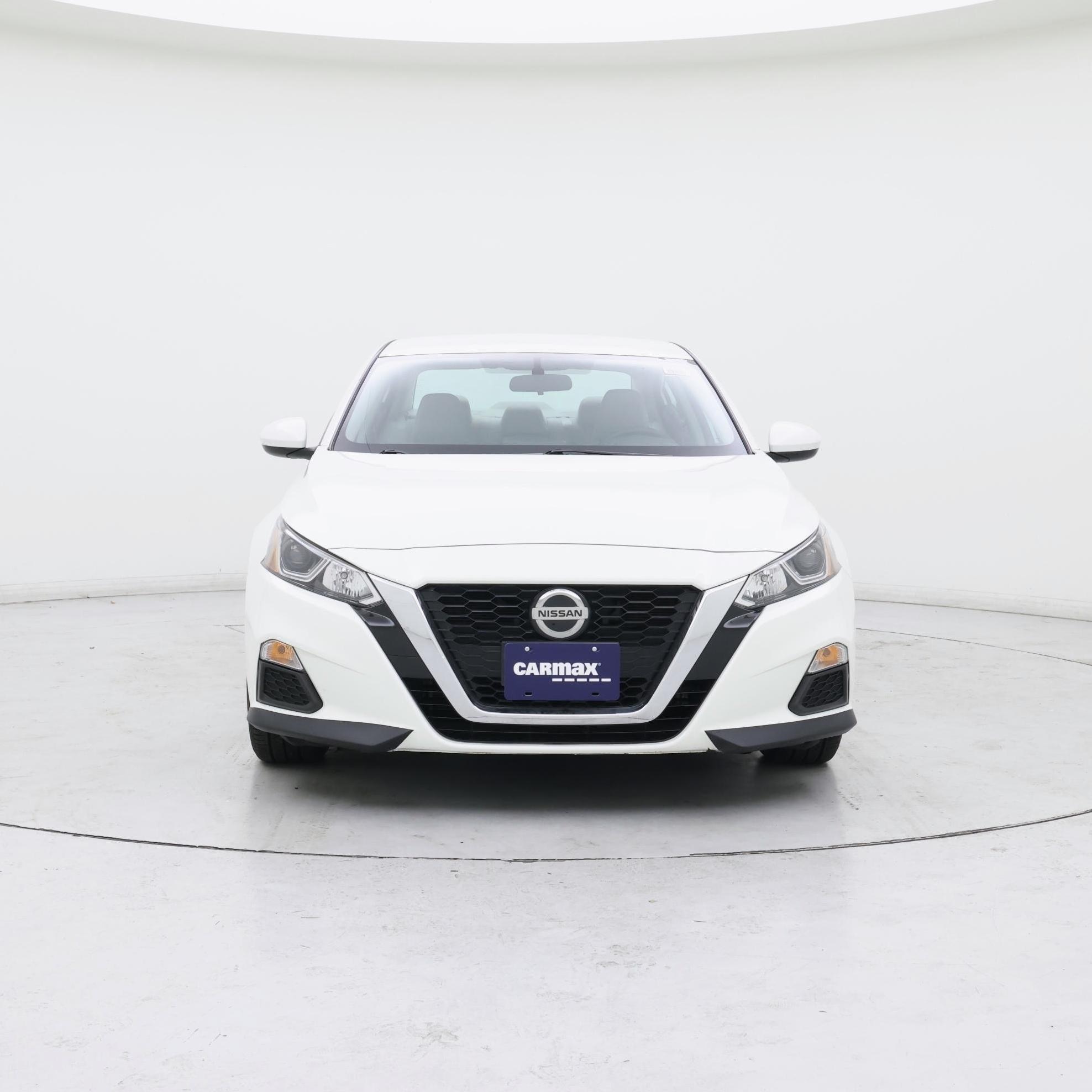 Thumbnail: 2020 Nissan Altima - 5