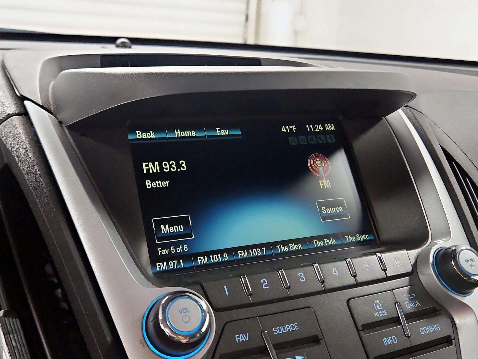 Thumbnail: 2015 Chevrolet Equinox - 14