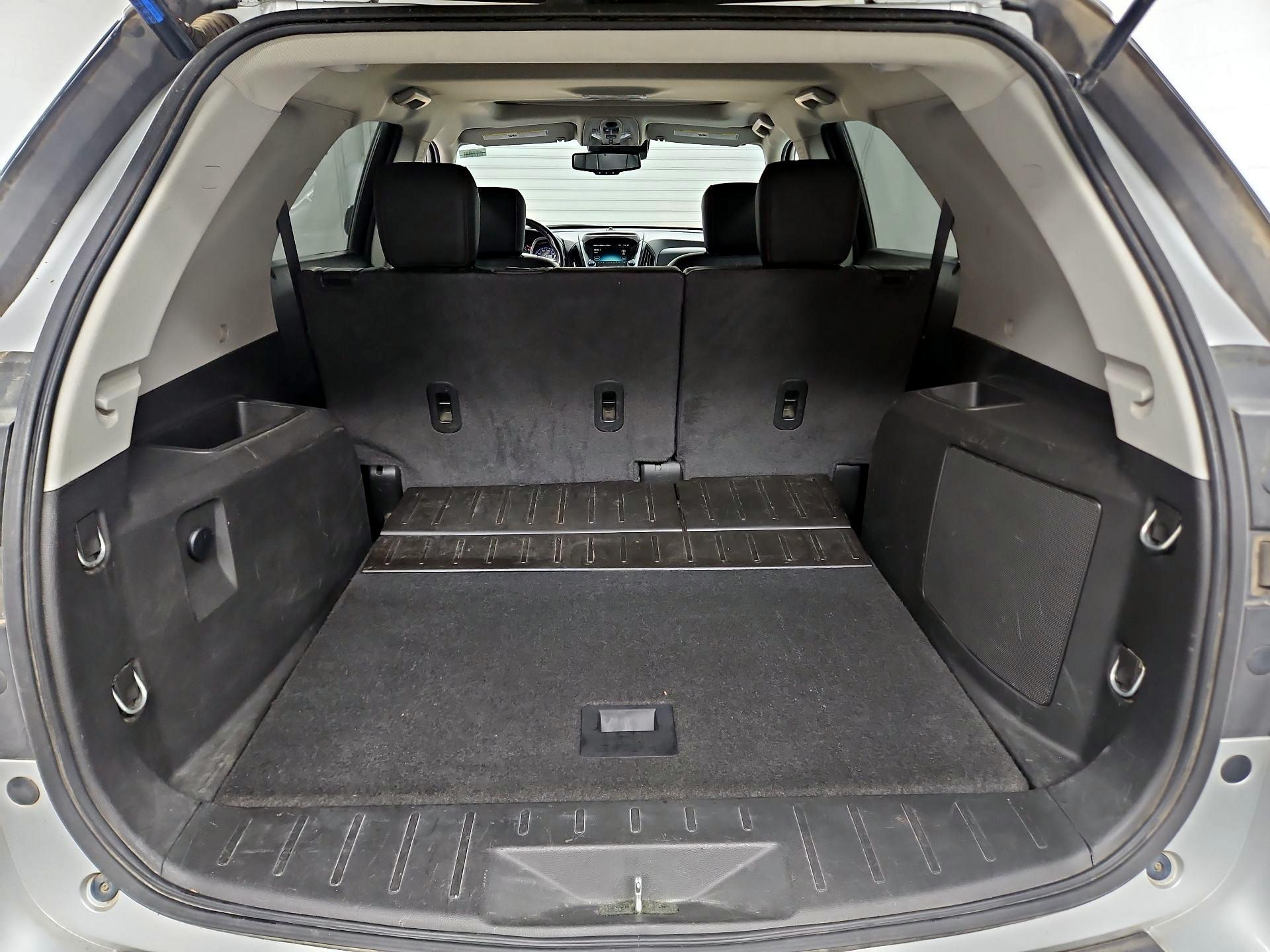 Thumbnail: 2015 Chevrolet Equinox - 20