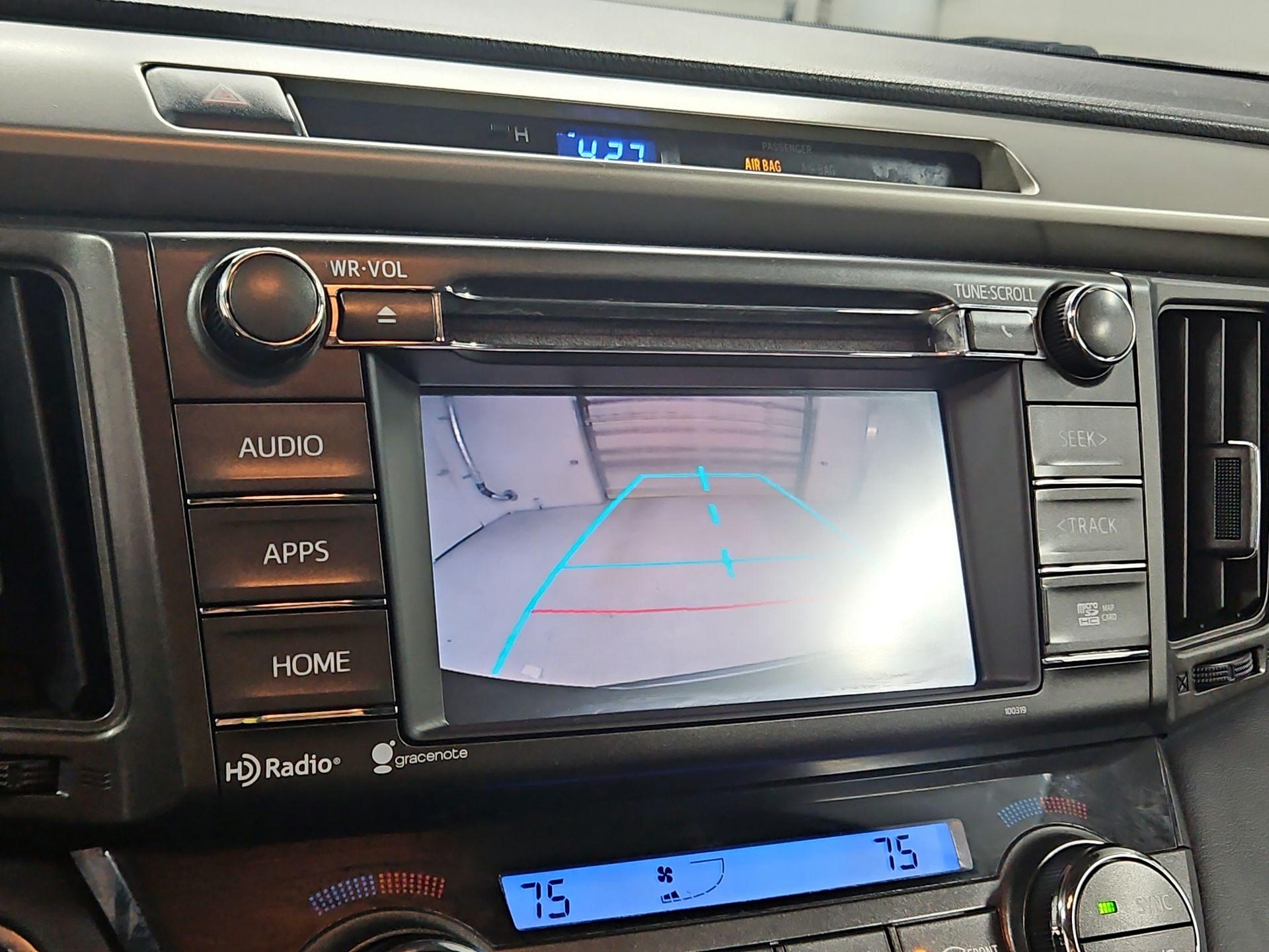 Thumbnail: 2014 Toyota RAV4 - 14