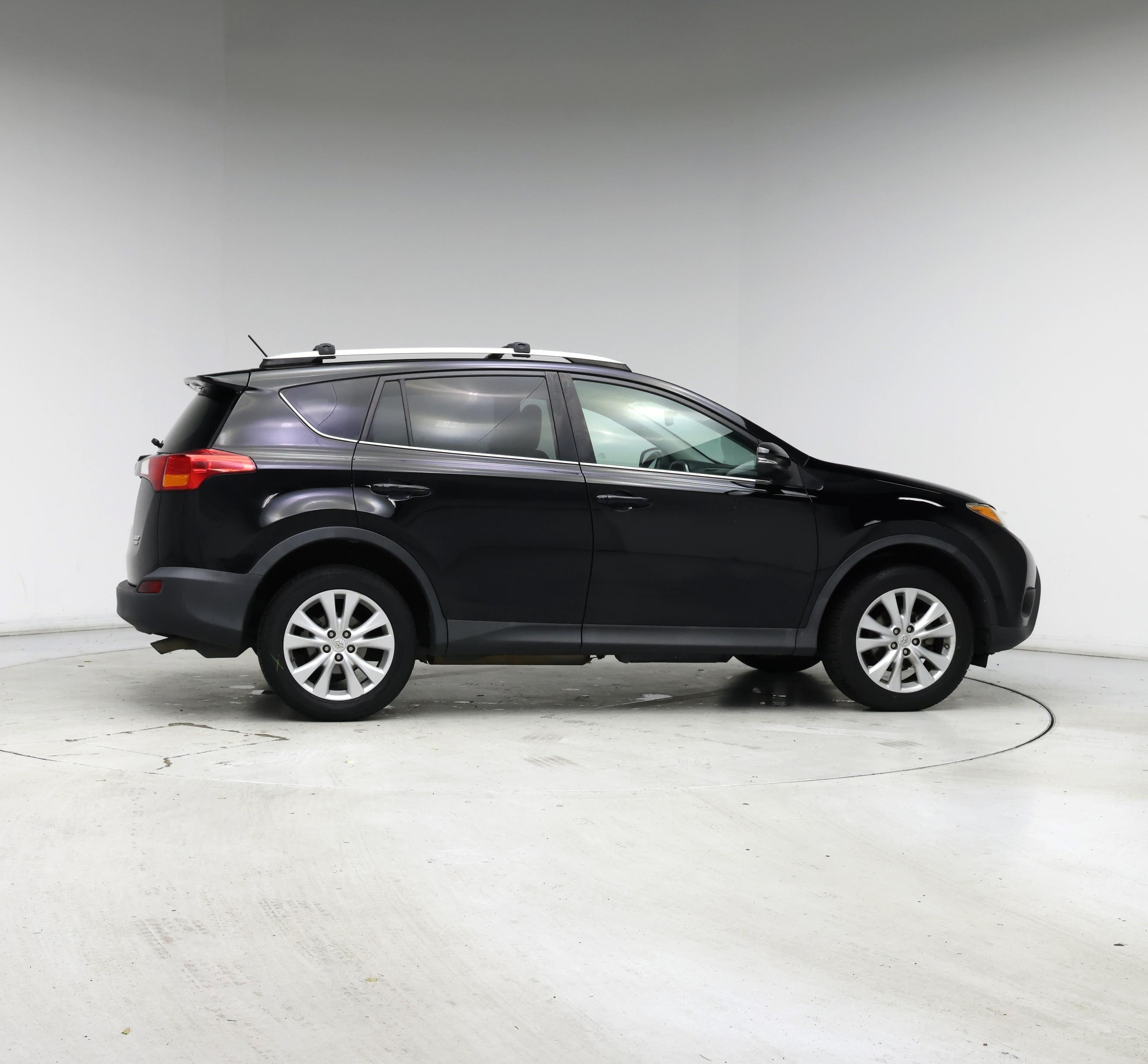 Thumbnail: 2014 Toyota RAV4 - 7