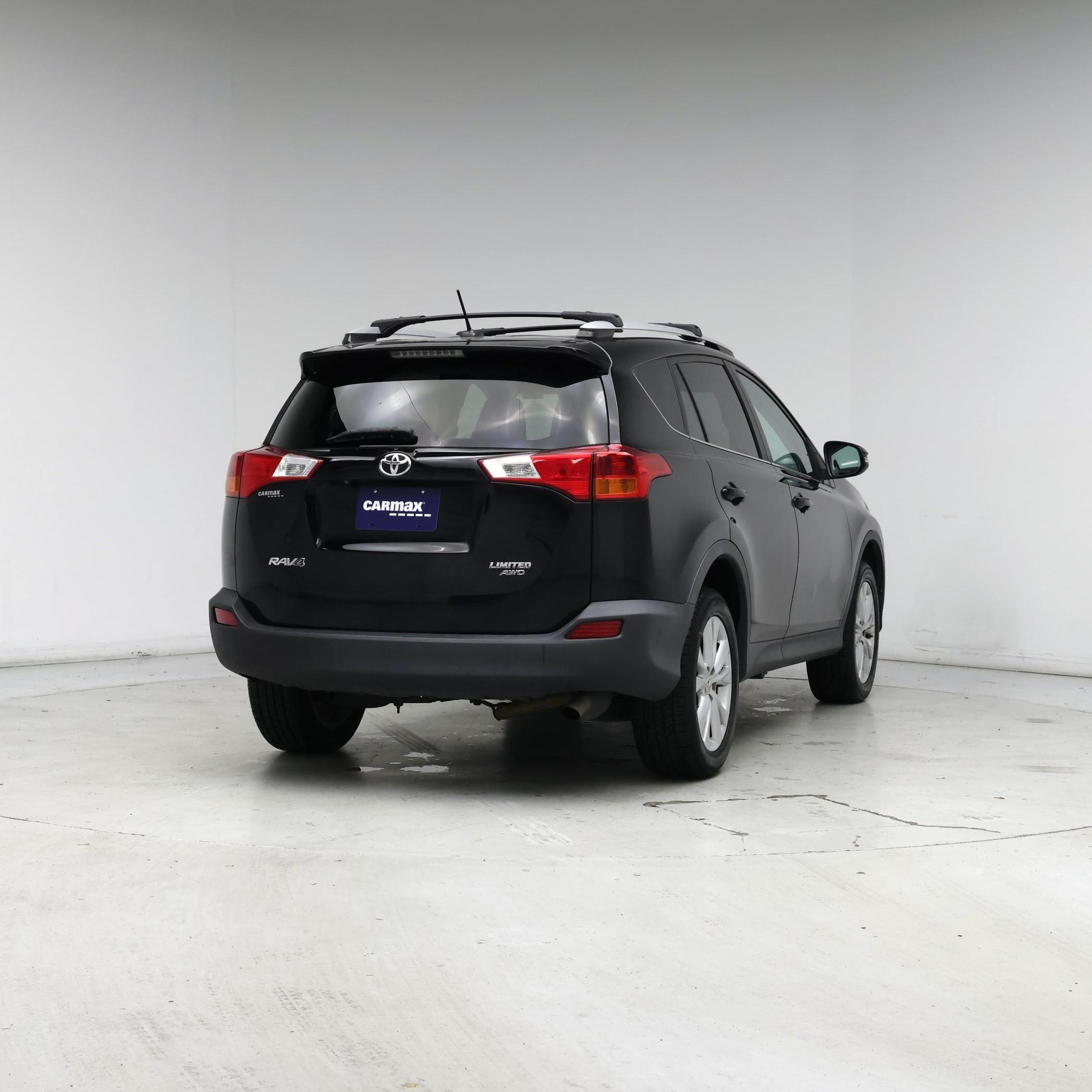 Thumbnail: 2014 Toyota RAV4 - 8