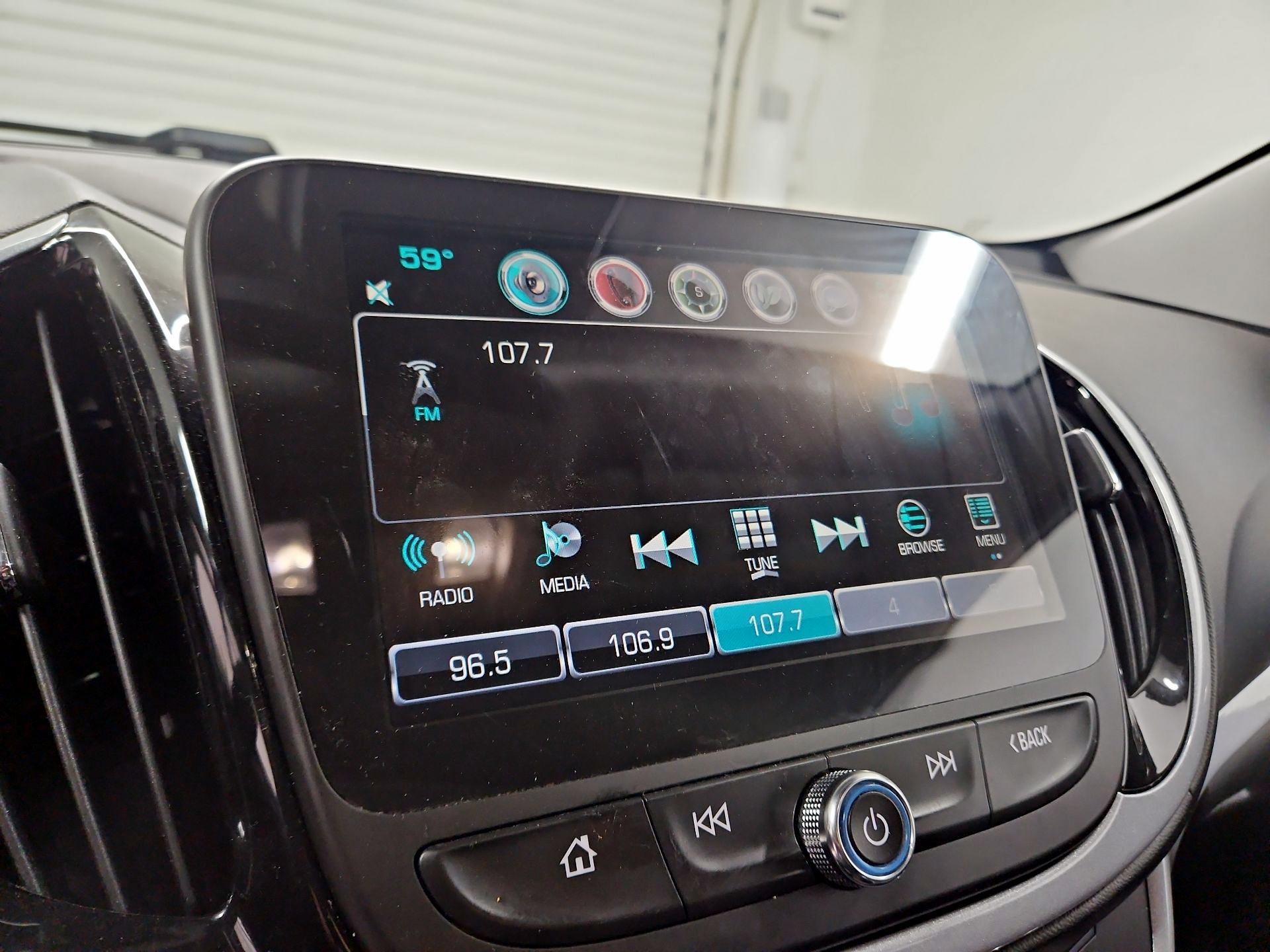 Thumbnail: 2016 Chevrolet Volt - 15