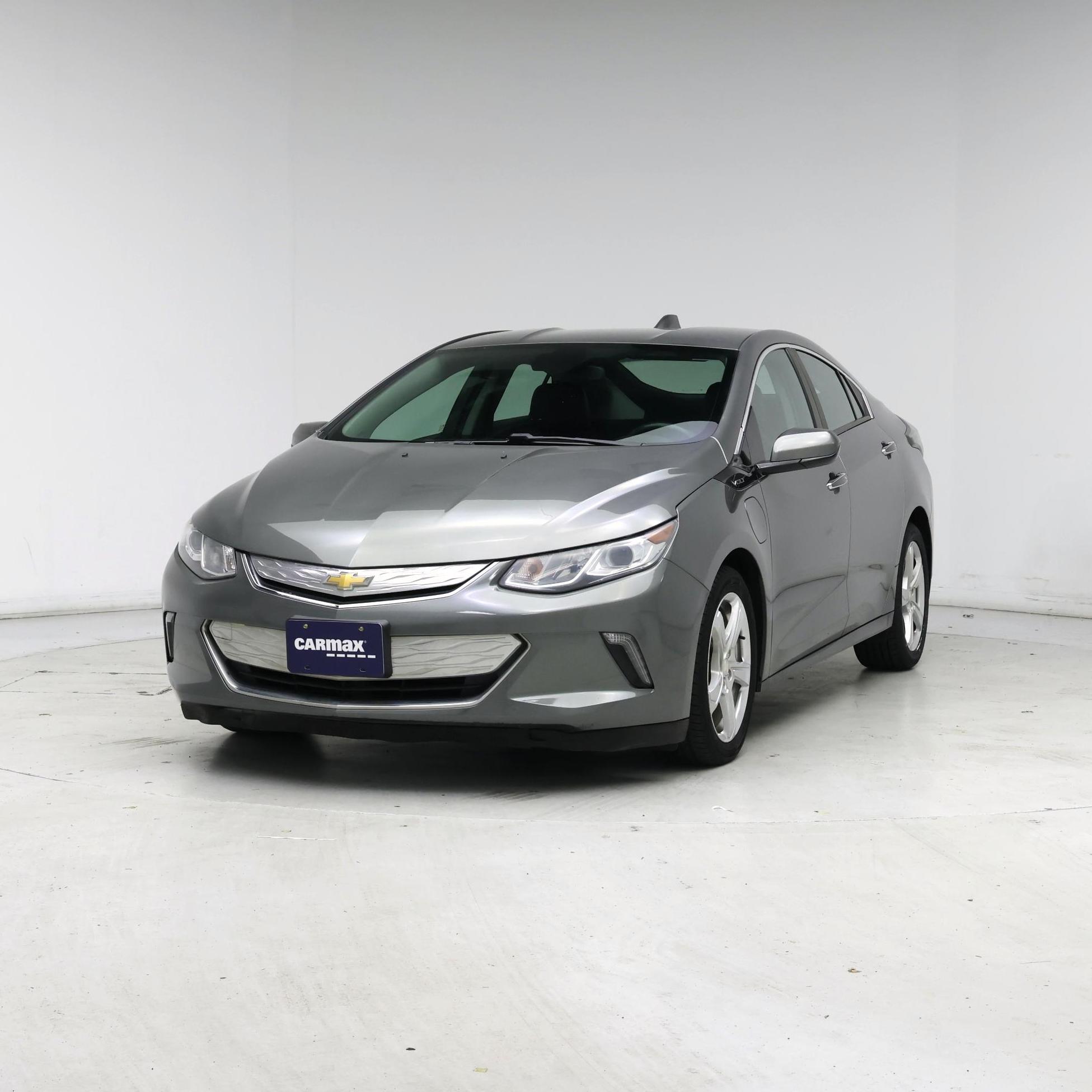 Thumbnail: 2016 Chevrolet Volt - 4