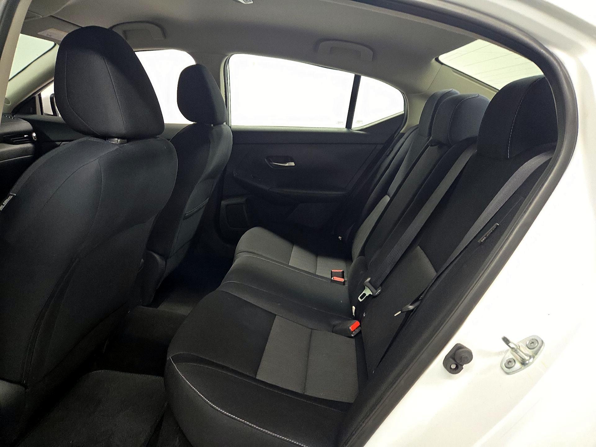 Thumbnail: 2021 Nissan Sentra - 19