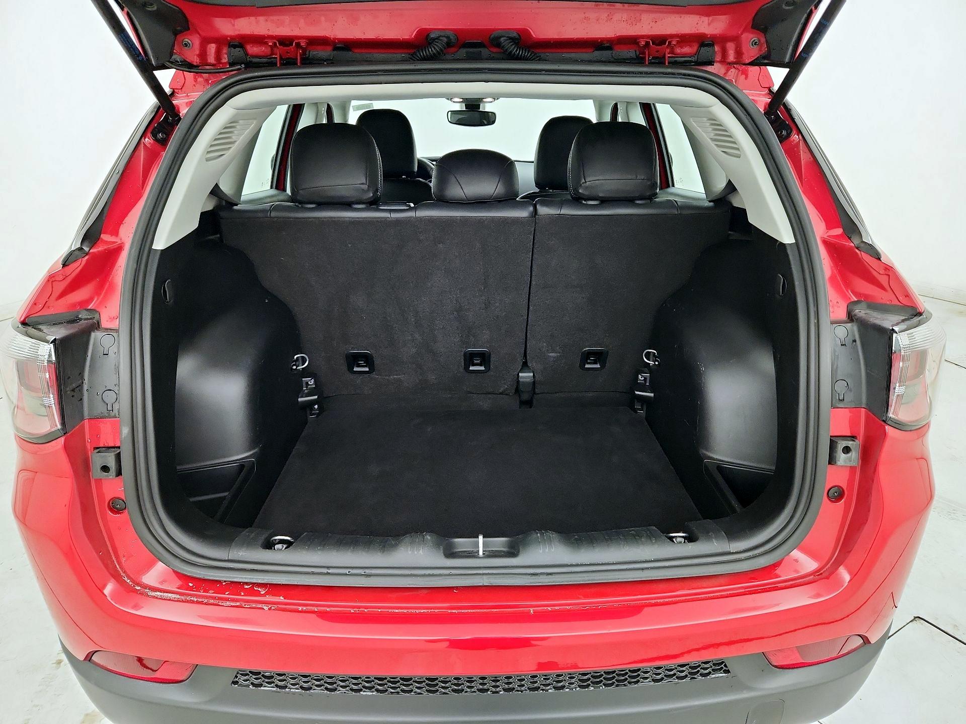 Thumbnail: 2021 Jeep Compass - 20