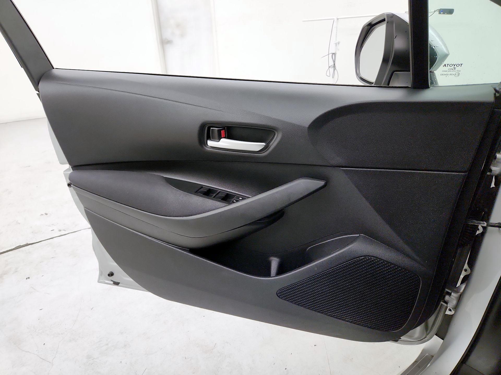 Thumbnail: 2020 Toyota Corolla - 12