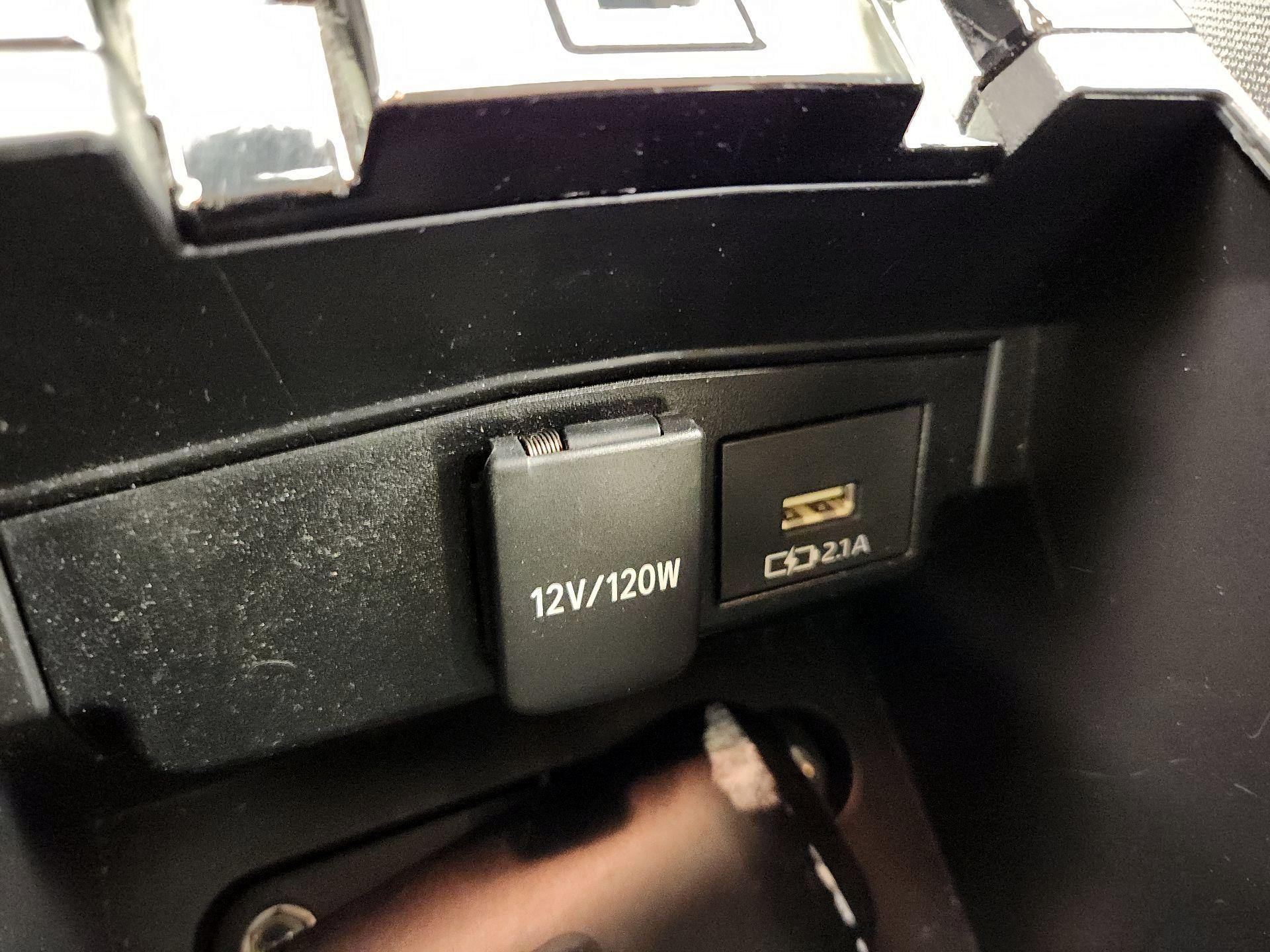 Thumbnail: 2020 Toyota Corolla - 18