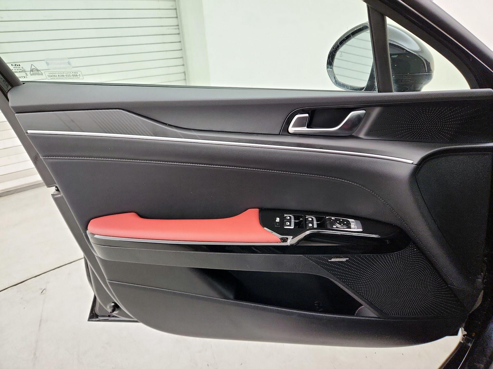 Thumbnail: 2025 Kia K5 - 12