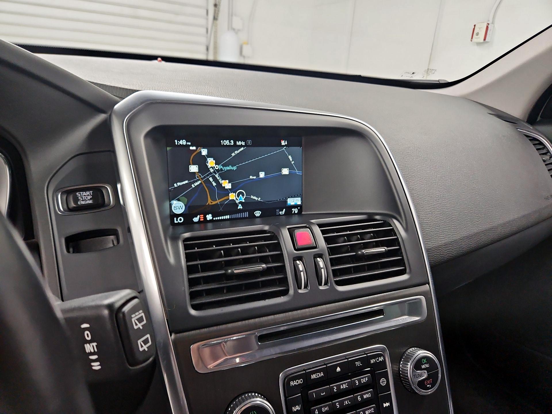 Thumbnail: 2015 Volvo XC60 - 14