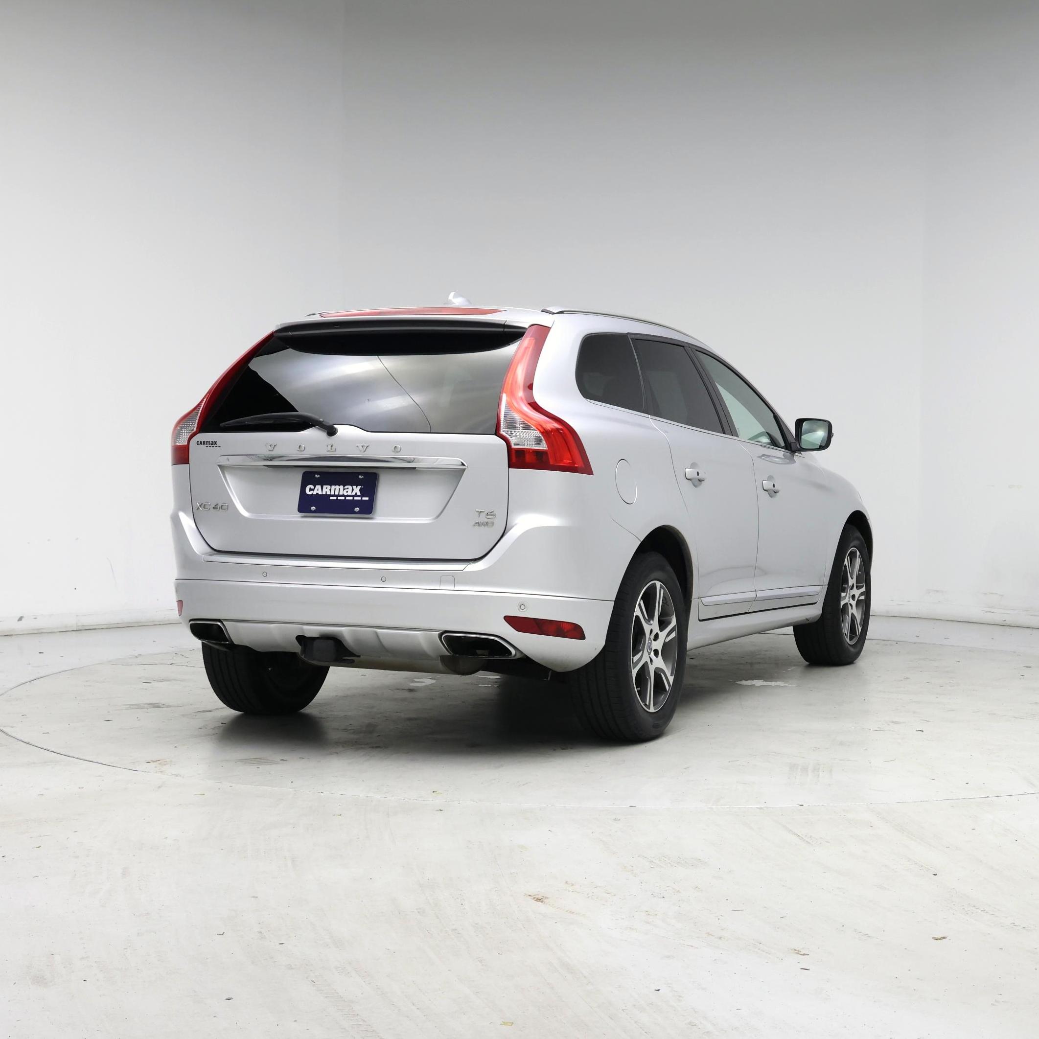 Thumbnail: 2015 Volvo XC60 - 8