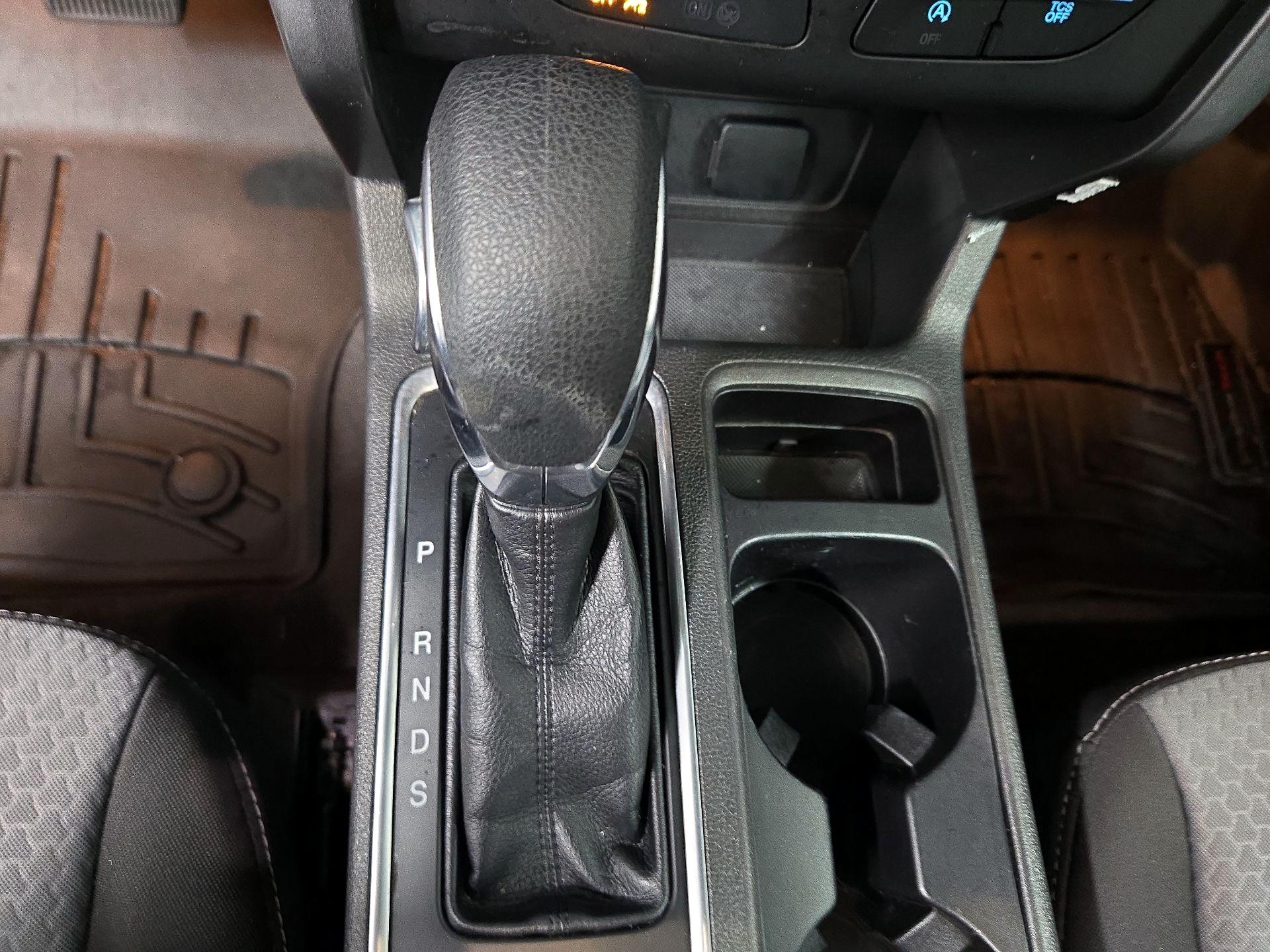 Thumbnail: 2018 Ford Escape - 17