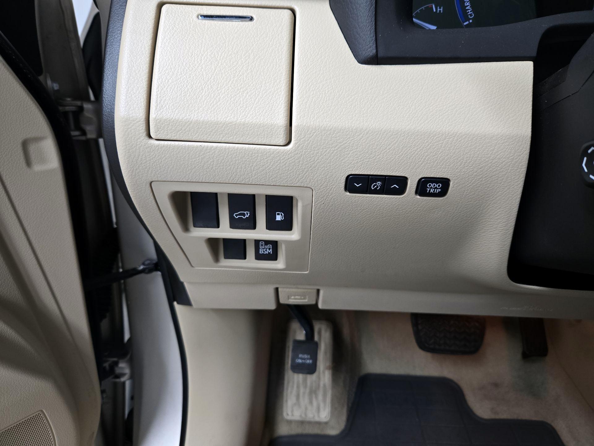 Thumbnail: 2015 Lexus RX - 13