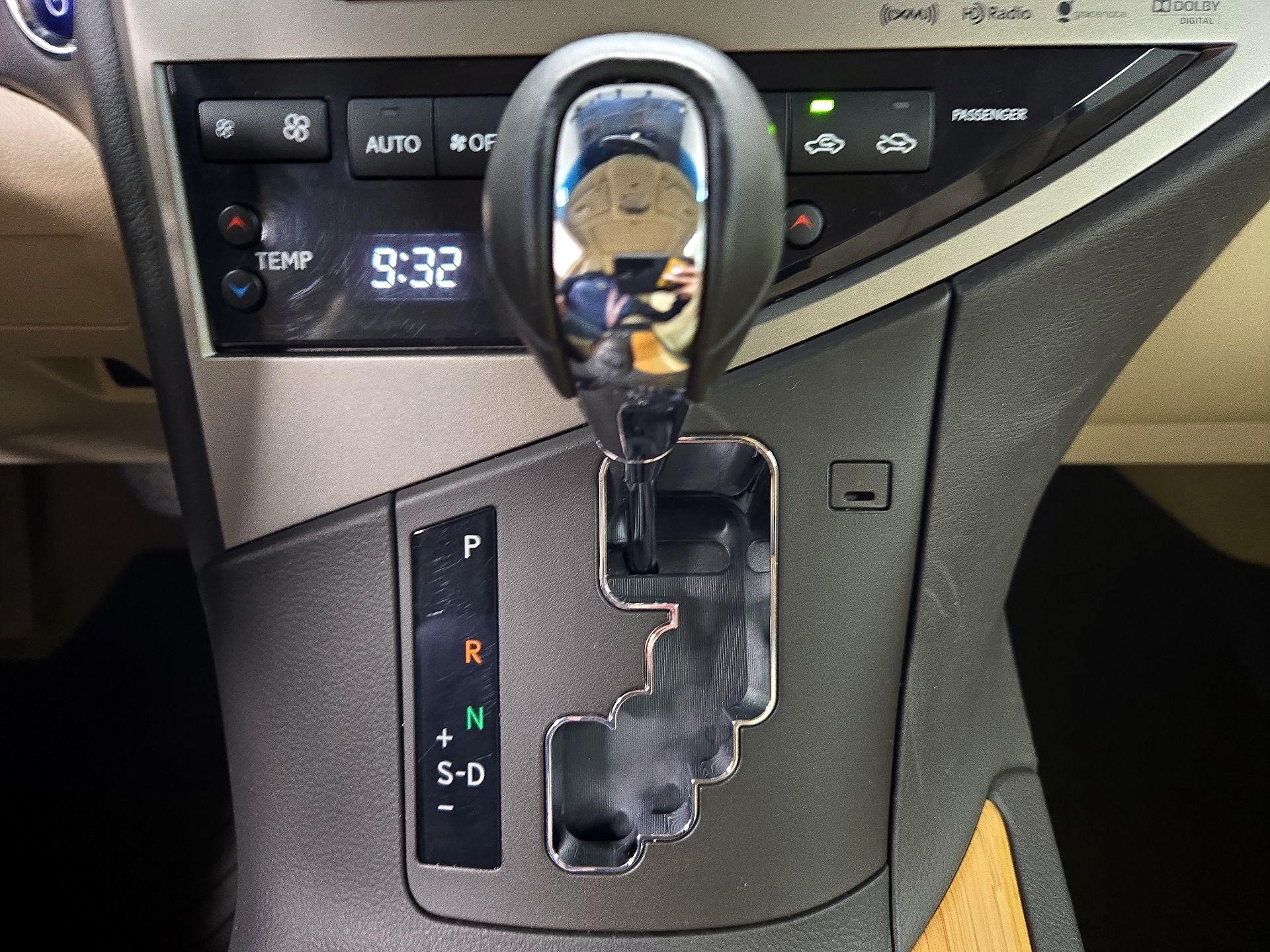 Thumbnail: 2015 Lexus RX - 18