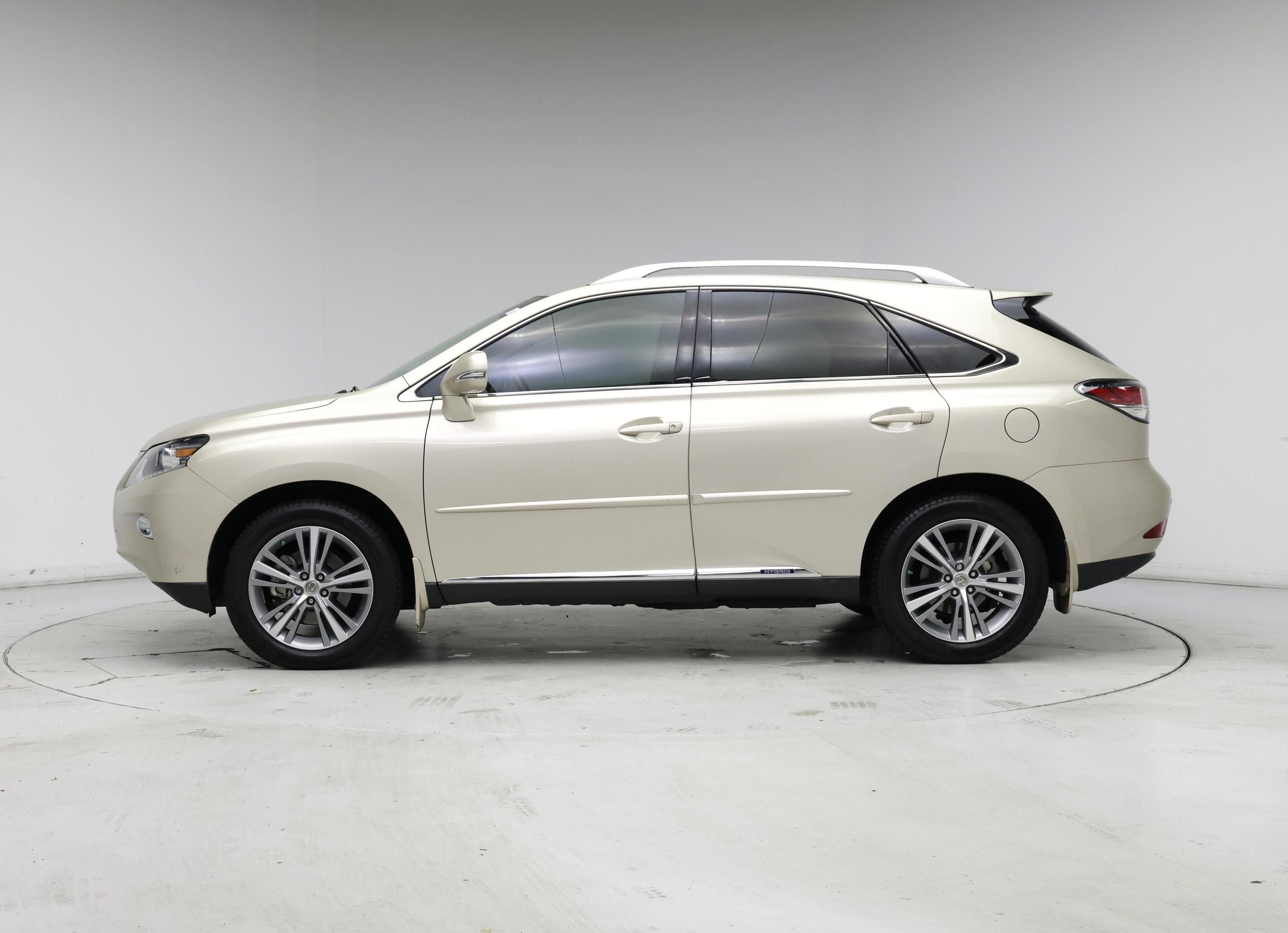Thumbnail: 2015 Lexus RX - 3