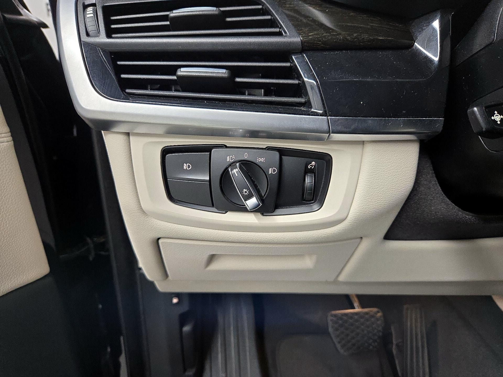 Thumbnail: 2017 BMW X5 - 13