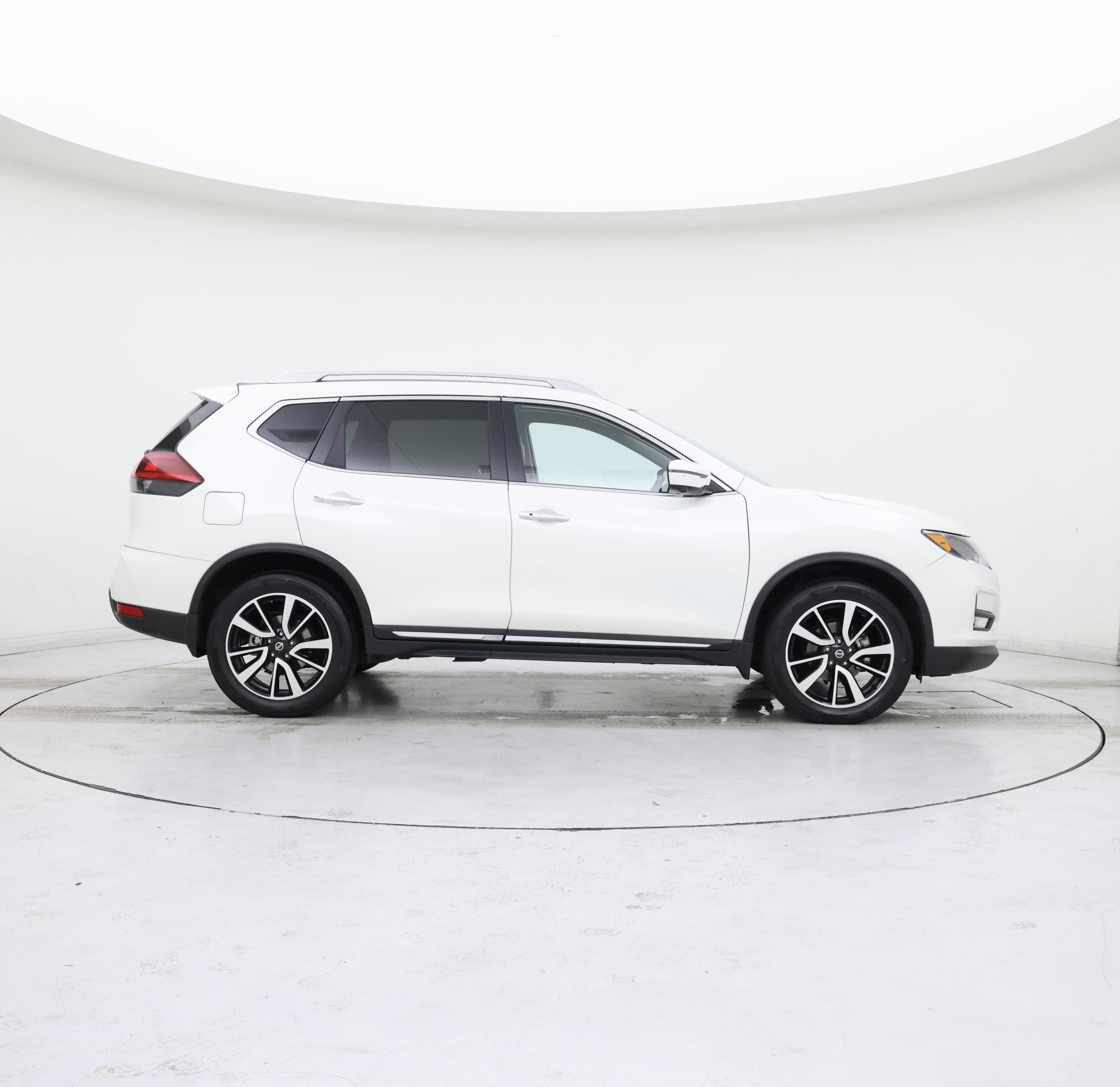 Thumbnail: 2019 Nissan Rogue - 7