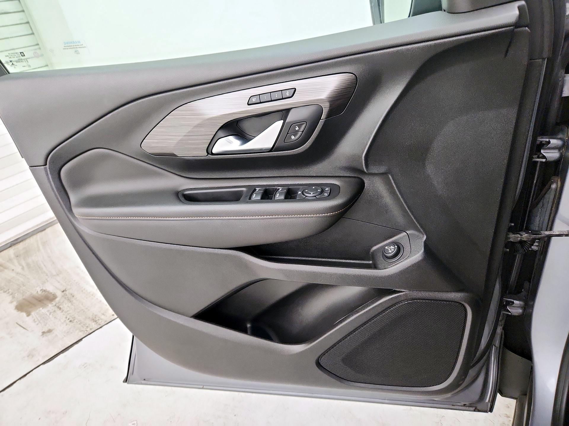 Thumbnail: 2020 GMC Terrain - 12