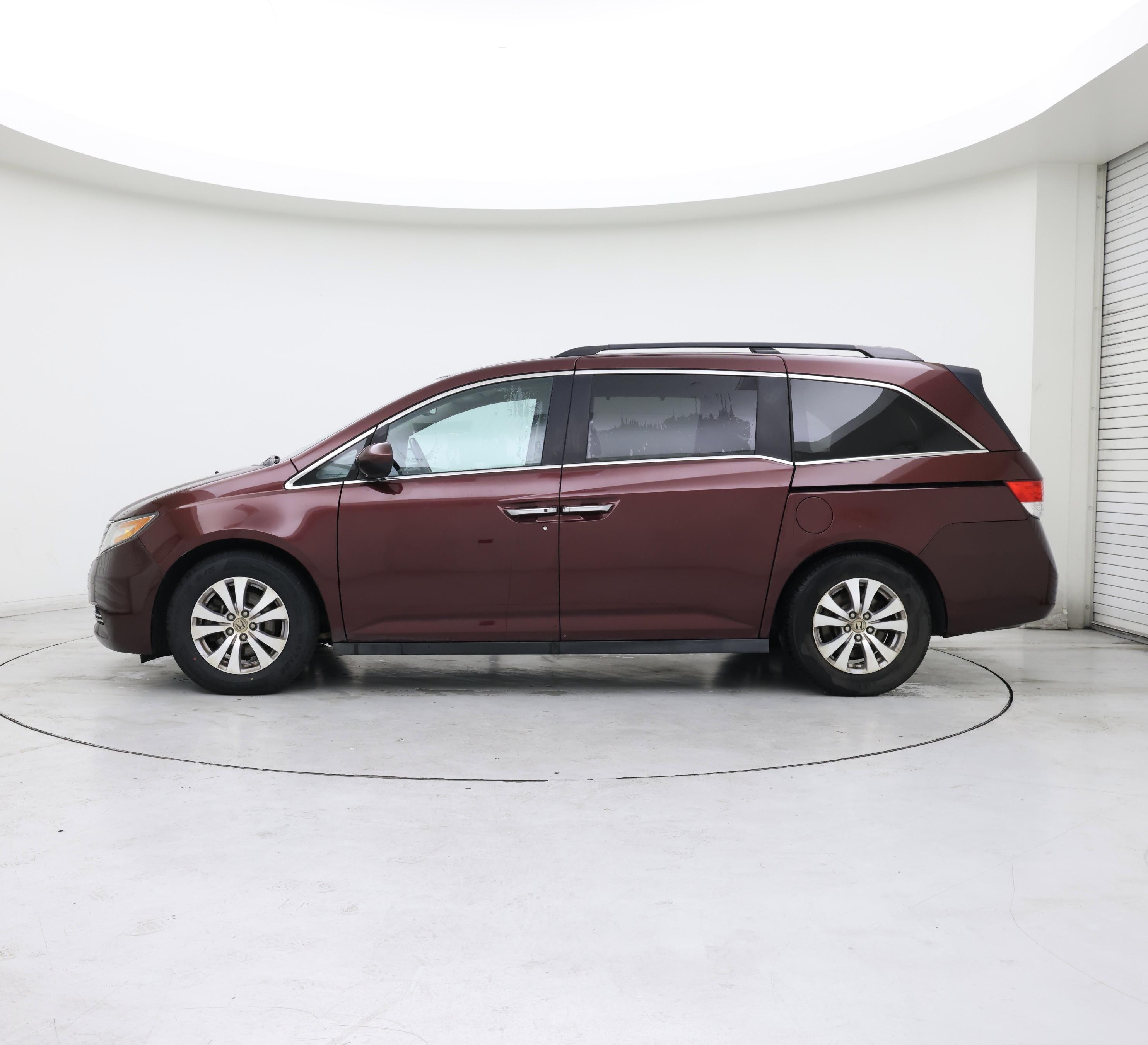 Thumbnail: 2015 Honda Odyssey - 3