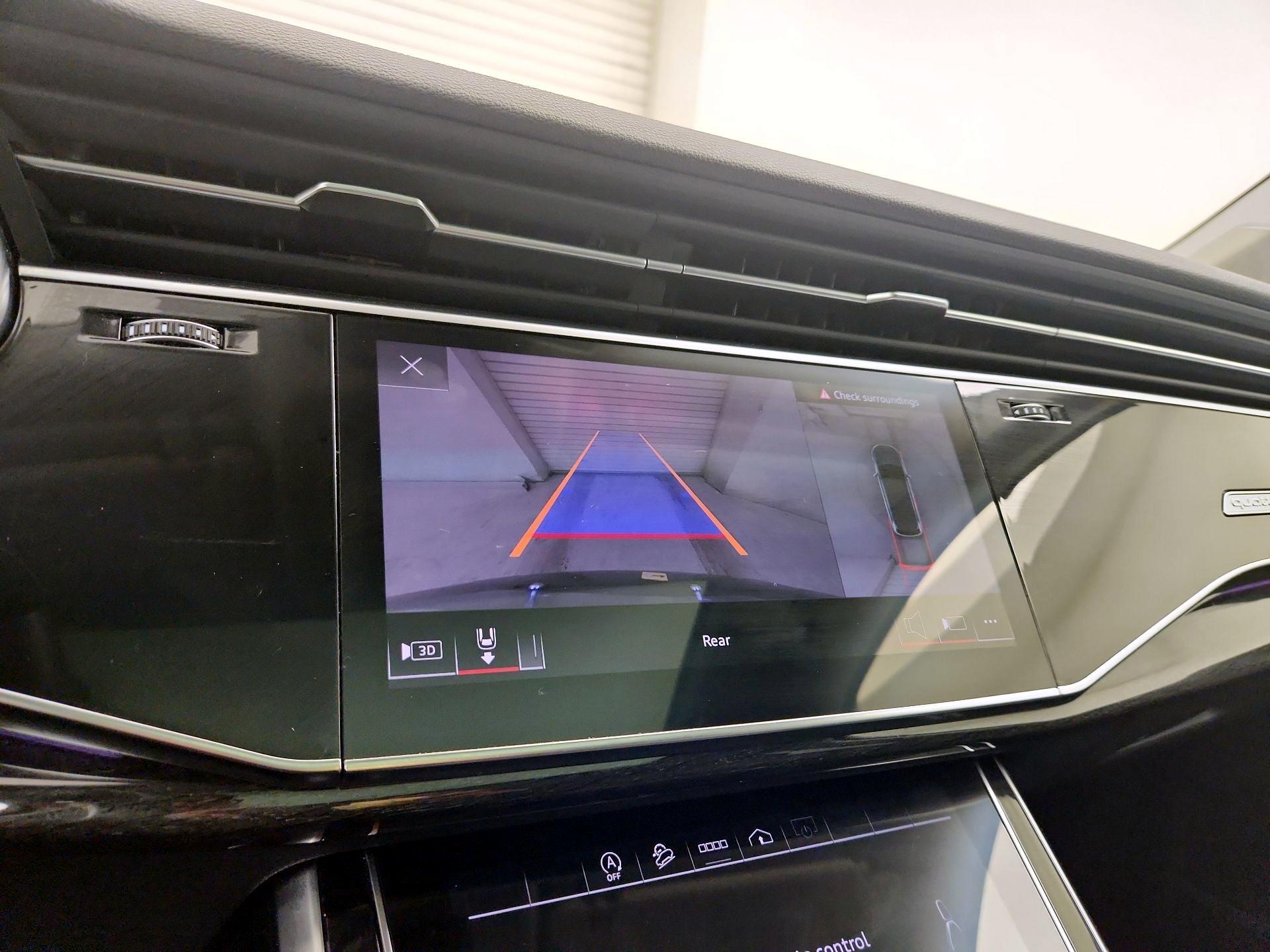 Thumbnail: 2022 Audi Q7 - 15