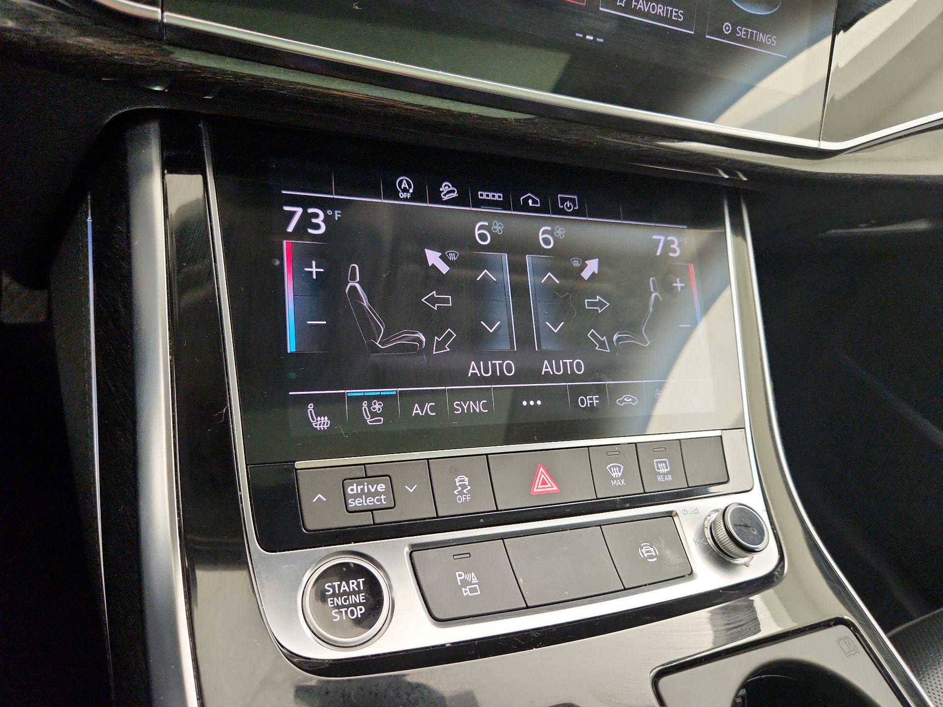 Thumbnail: 2022 Audi Q7 - 17