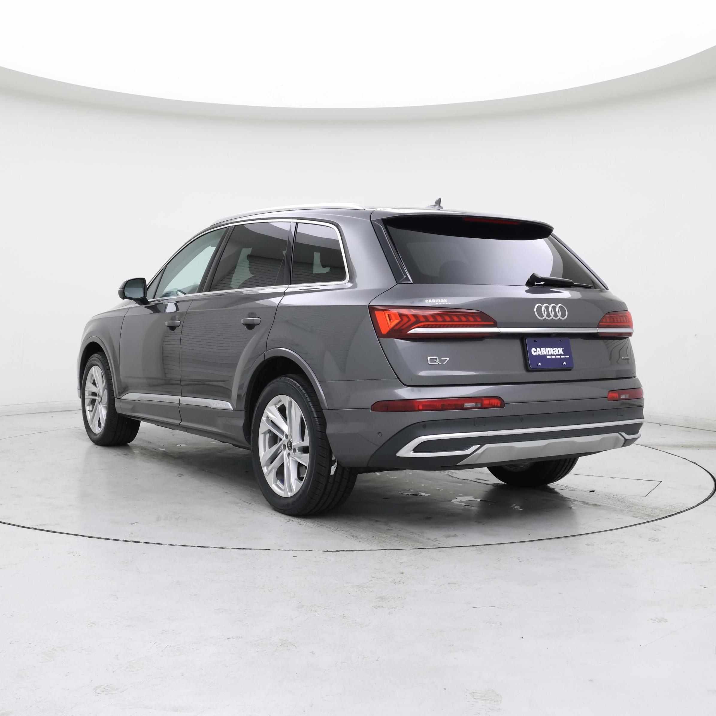 Thumbnail: 2022 Audi Q7 - 2