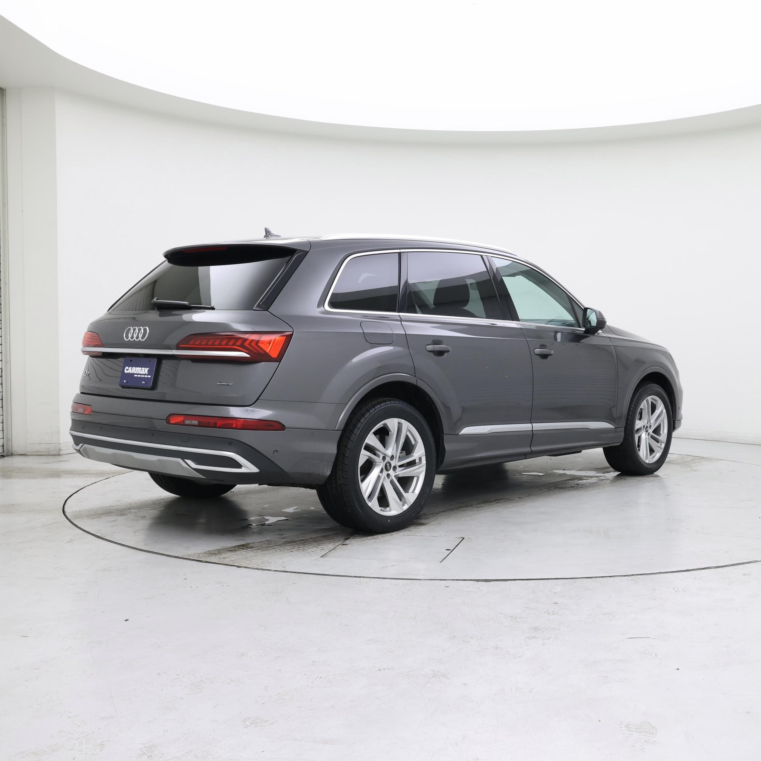 Thumbnail: 2022 Audi Q7 - 8