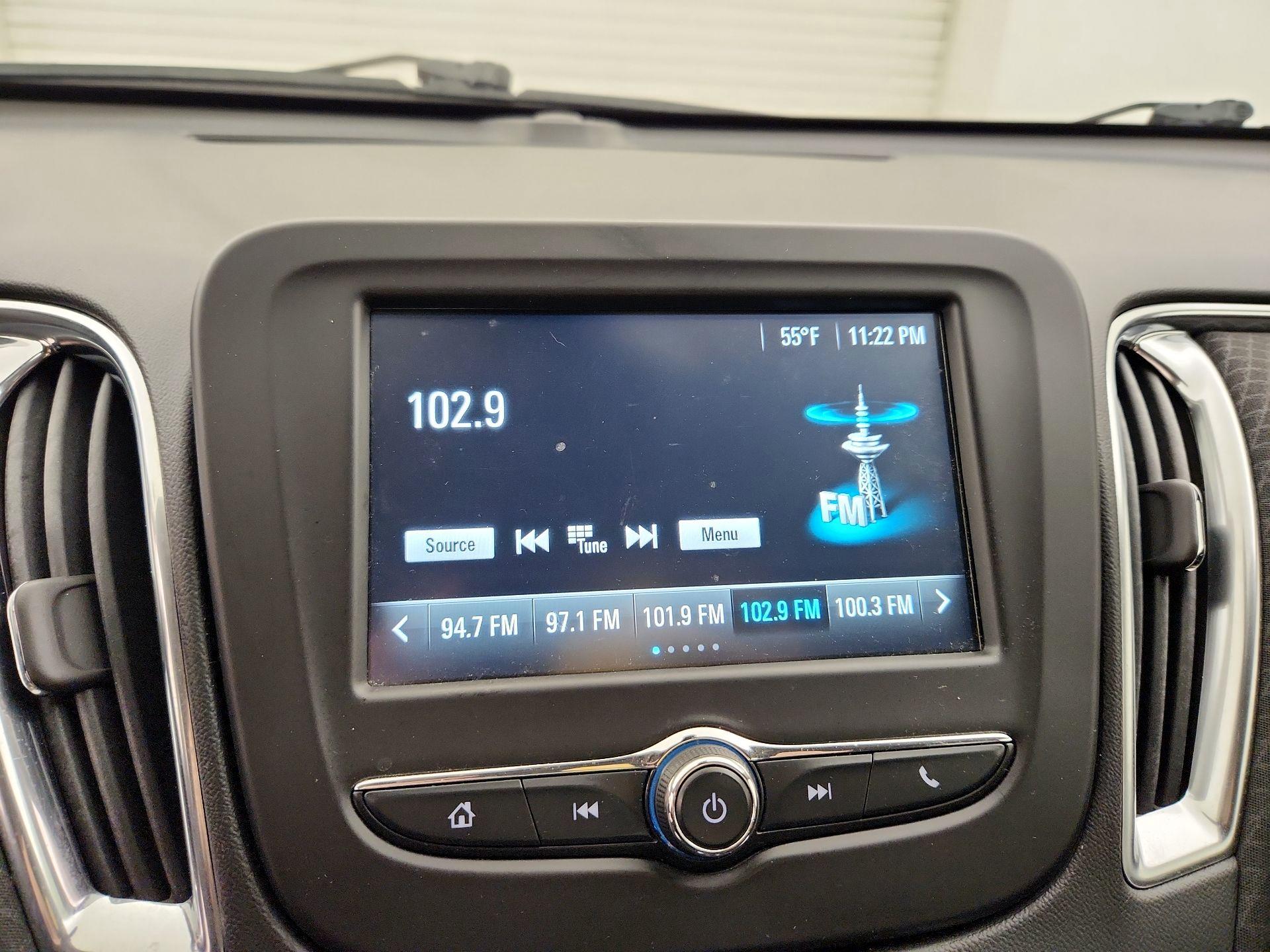 Thumbnail: 2018 Chevrolet Malibu - 15