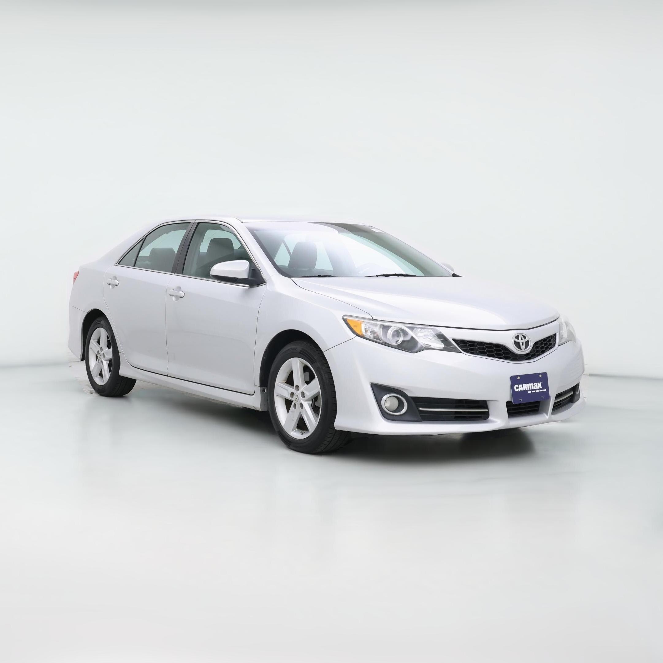 Thumbnail: 2014 Toyota Camry - 1