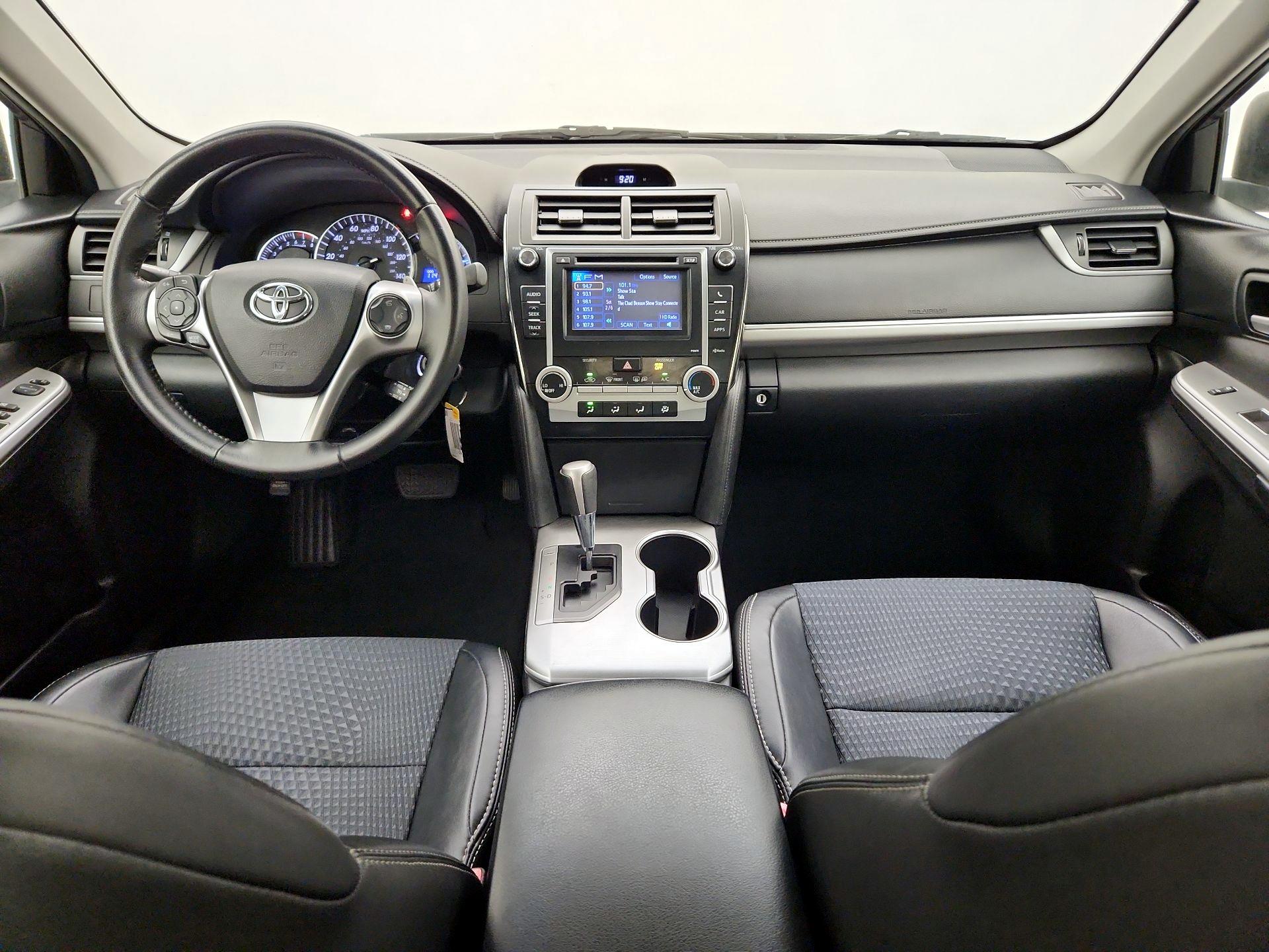 Thumbnail: 2014 Toyota Camry - 9