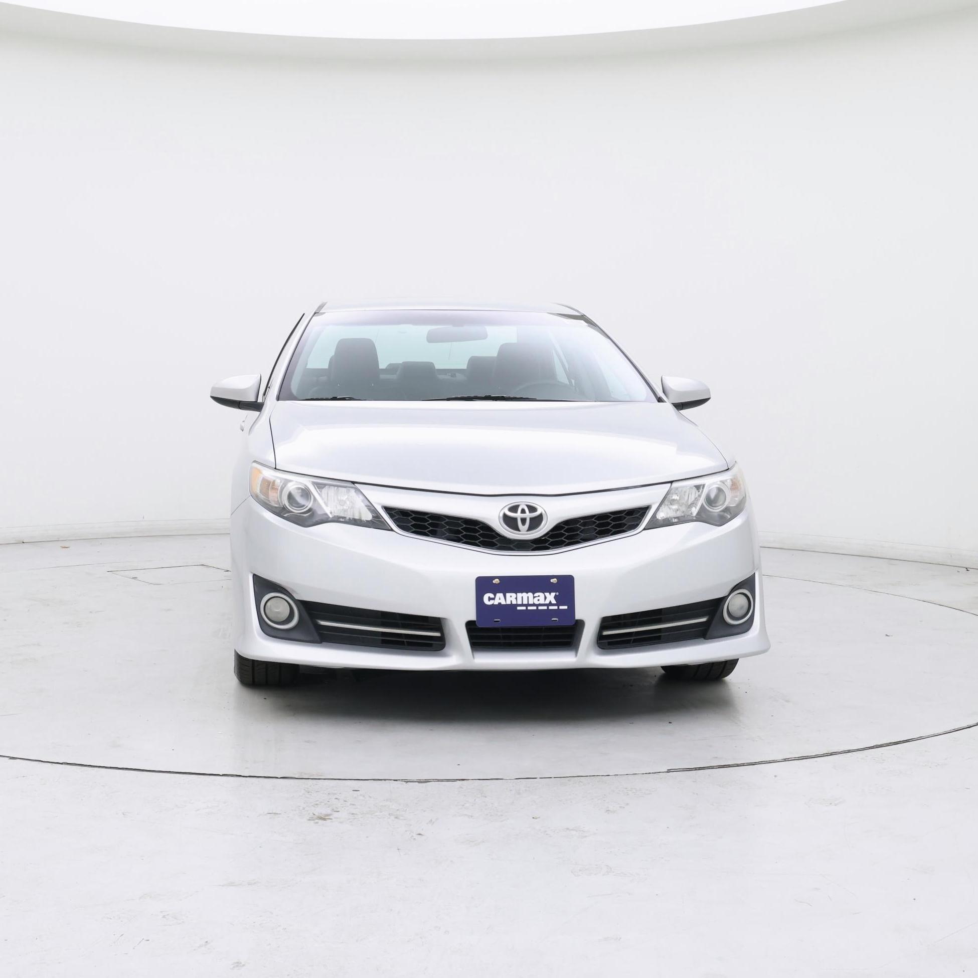 Thumbnail: 2014 Toyota Camry - 5