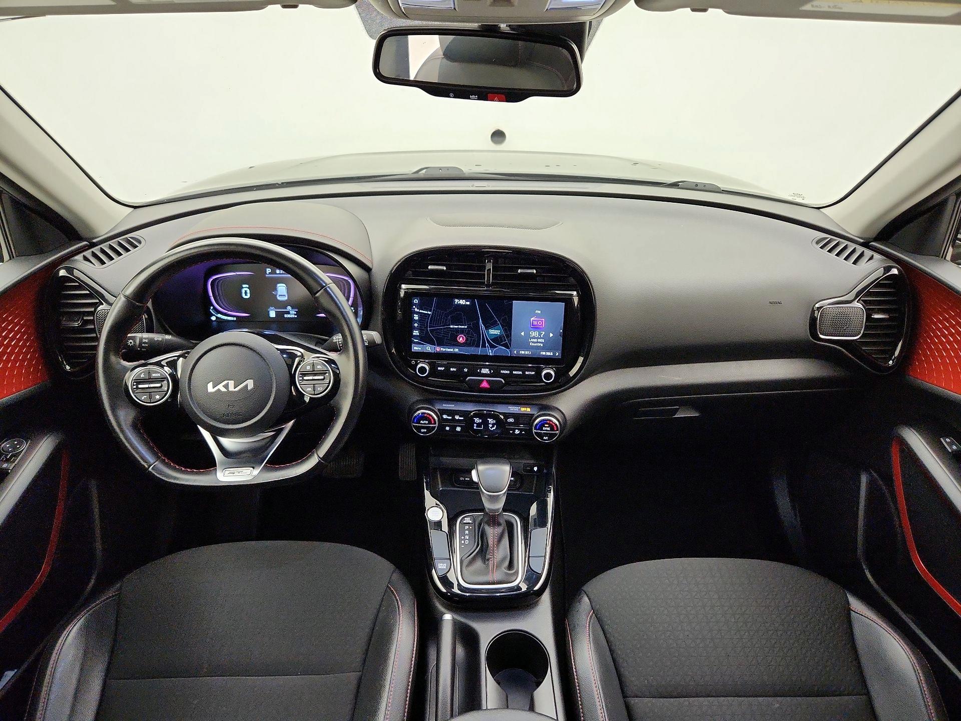 Thumbnail: 2023 Kia Soul - 9