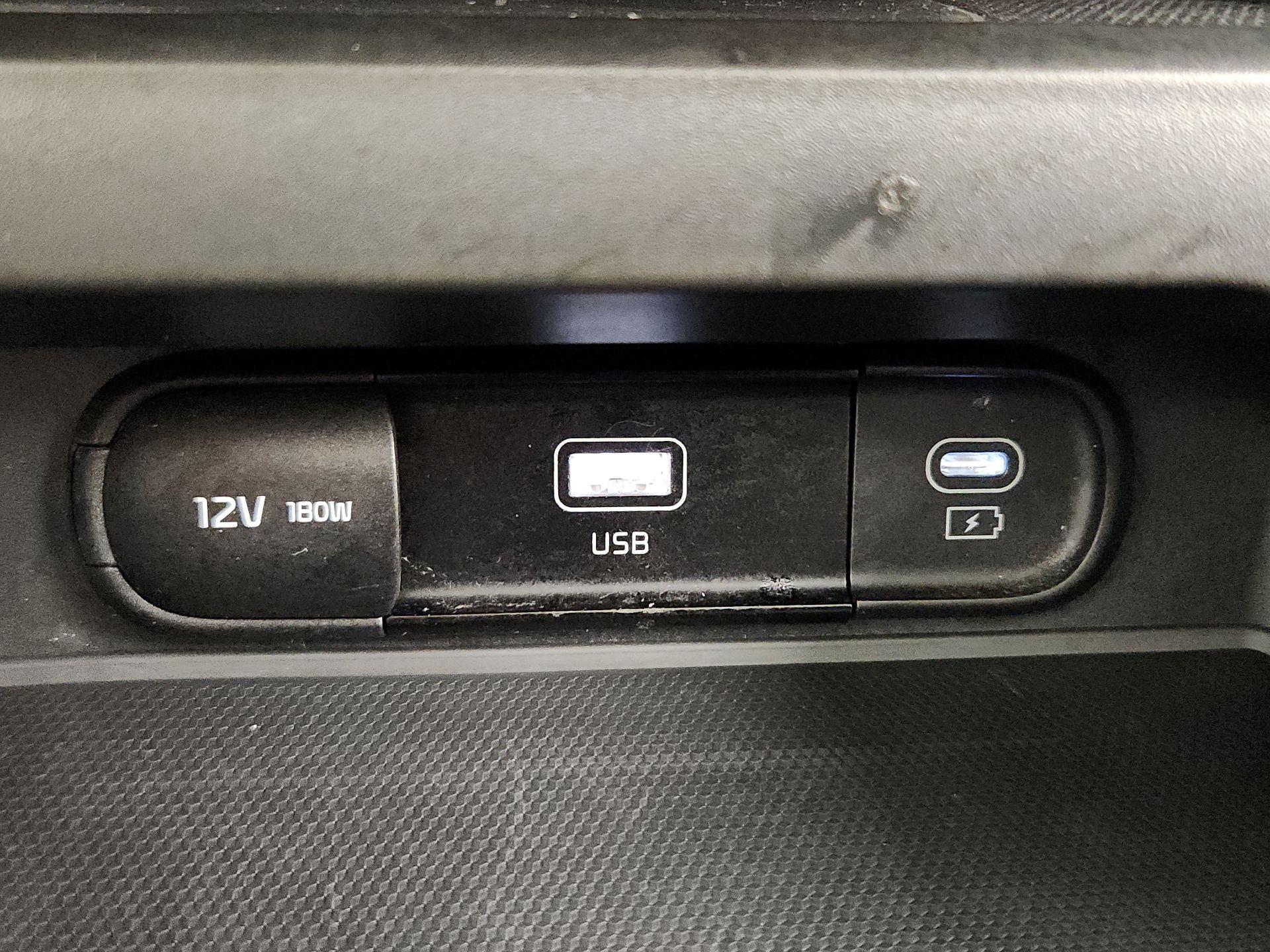 Thumbnail: 2023 Kia Soul - 19