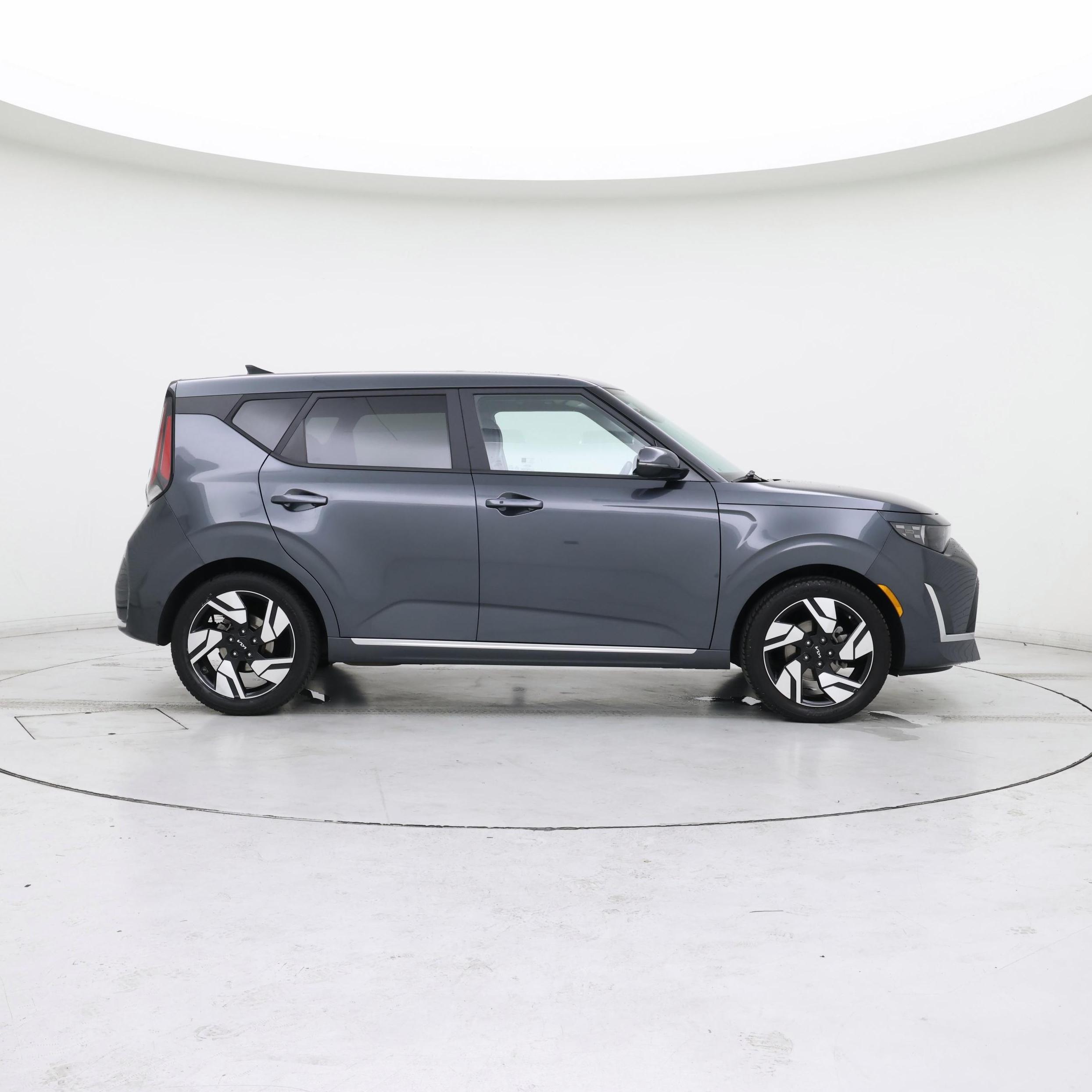 Thumbnail: 2023 Kia Soul - 7