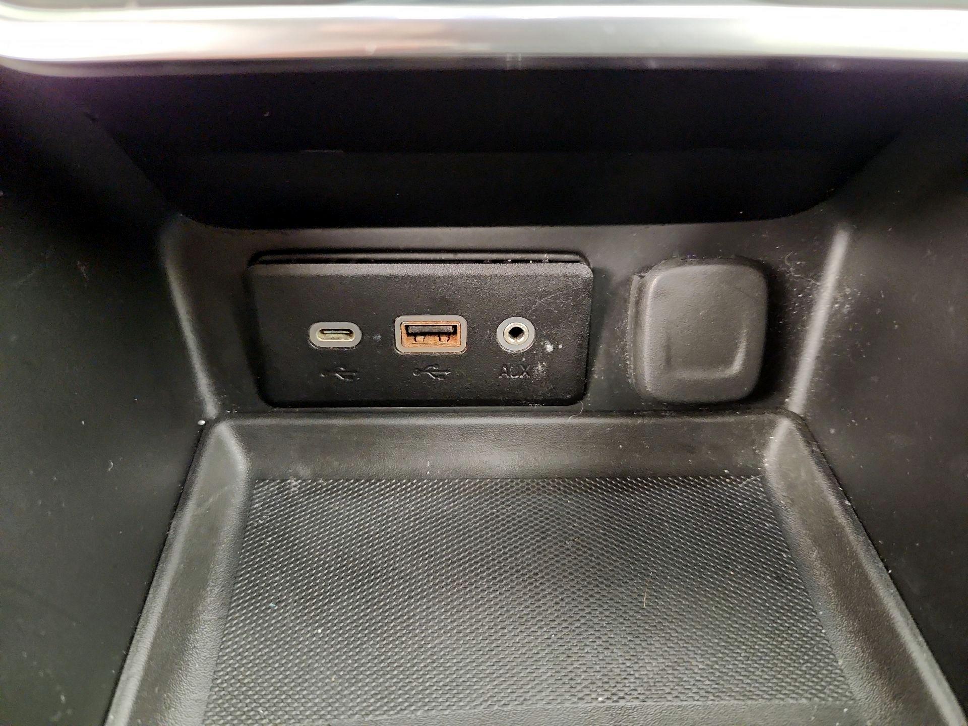 Thumbnail: 2019 GMC Terrain - 18