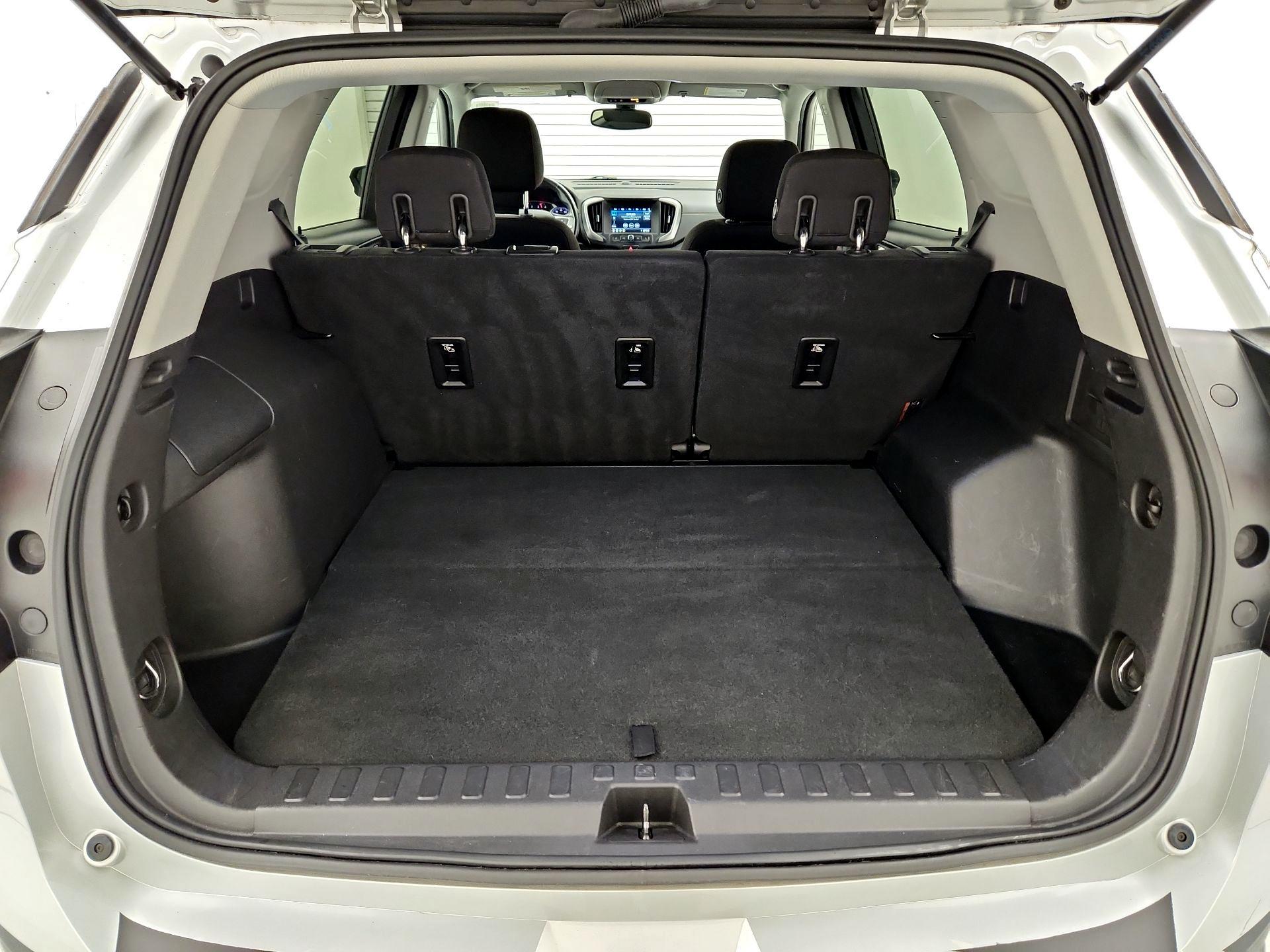 Thumbnail: 2019 GMC Terrain - 20