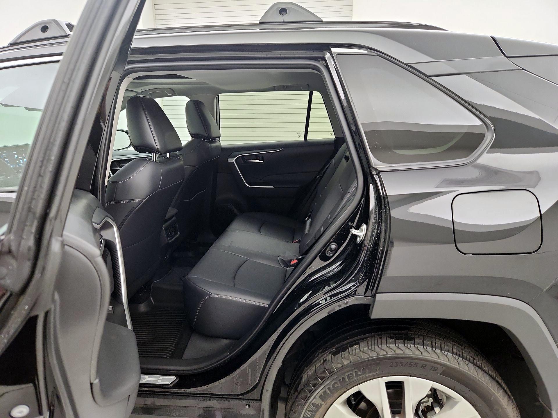 Thumbnail: 2024 Toyota RAV4 - 20