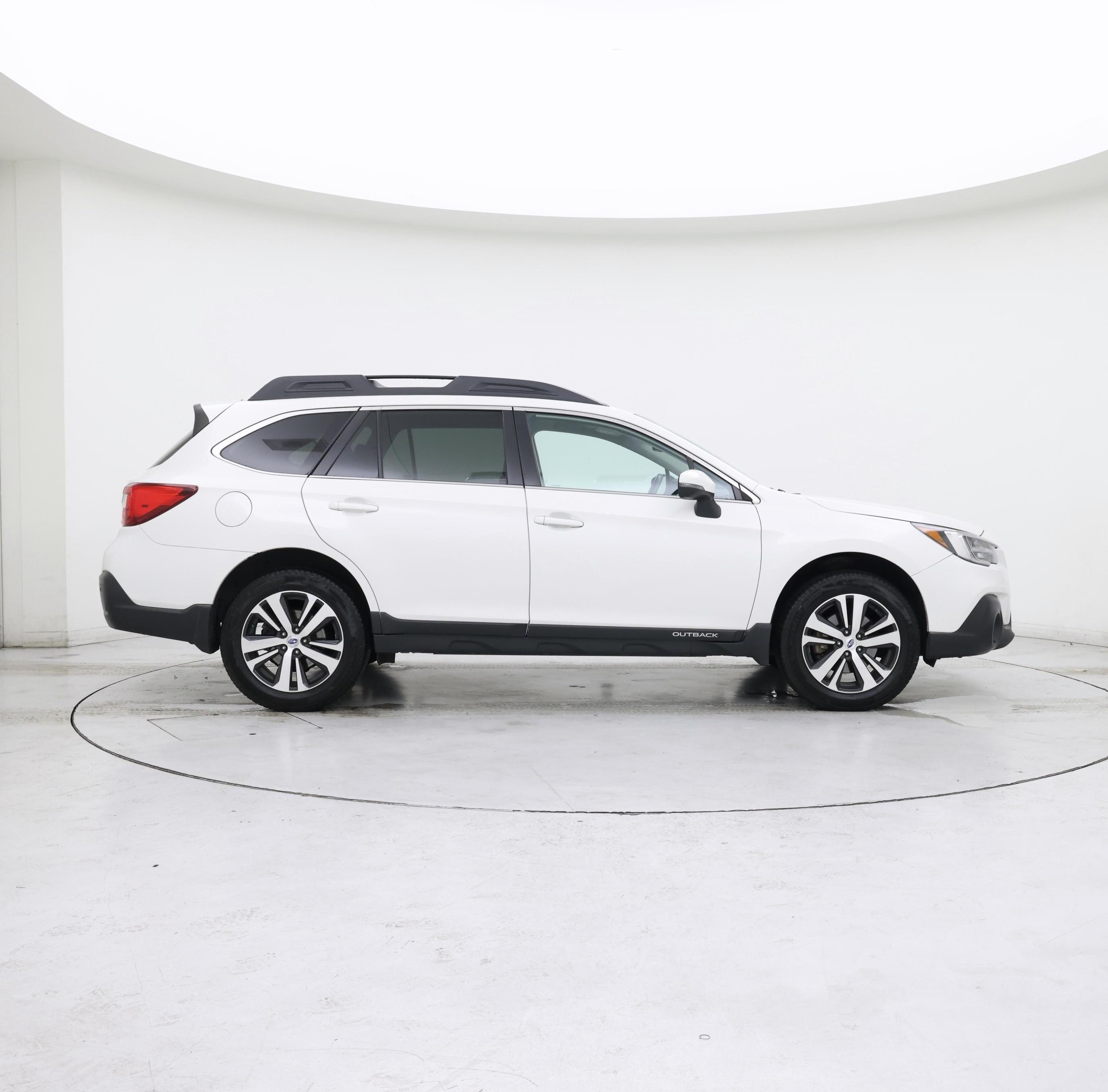 Thumbnail: 2019 Subaru Outback - 7