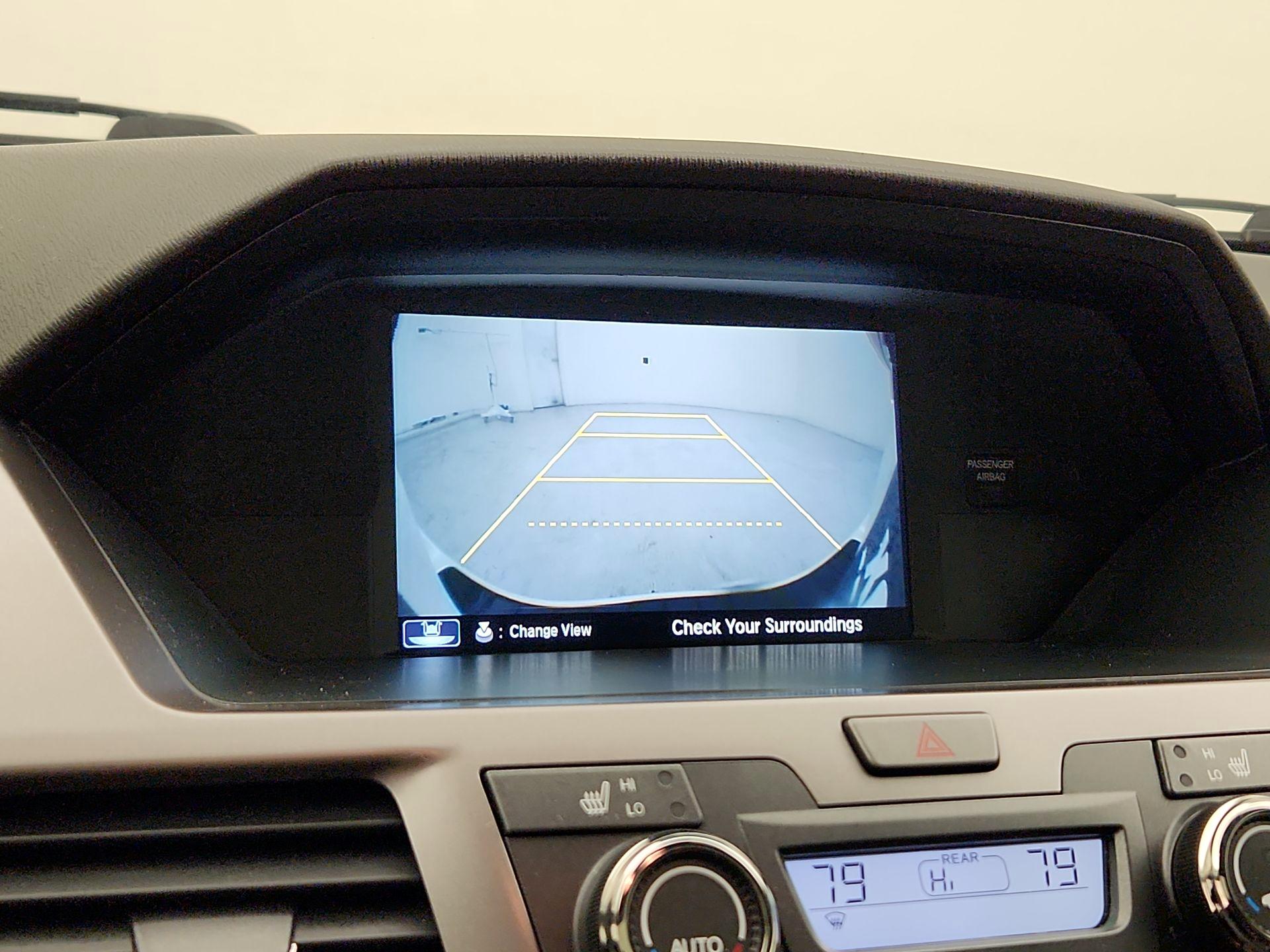 Thumbnail: 2015 Honda Odyssey - 15