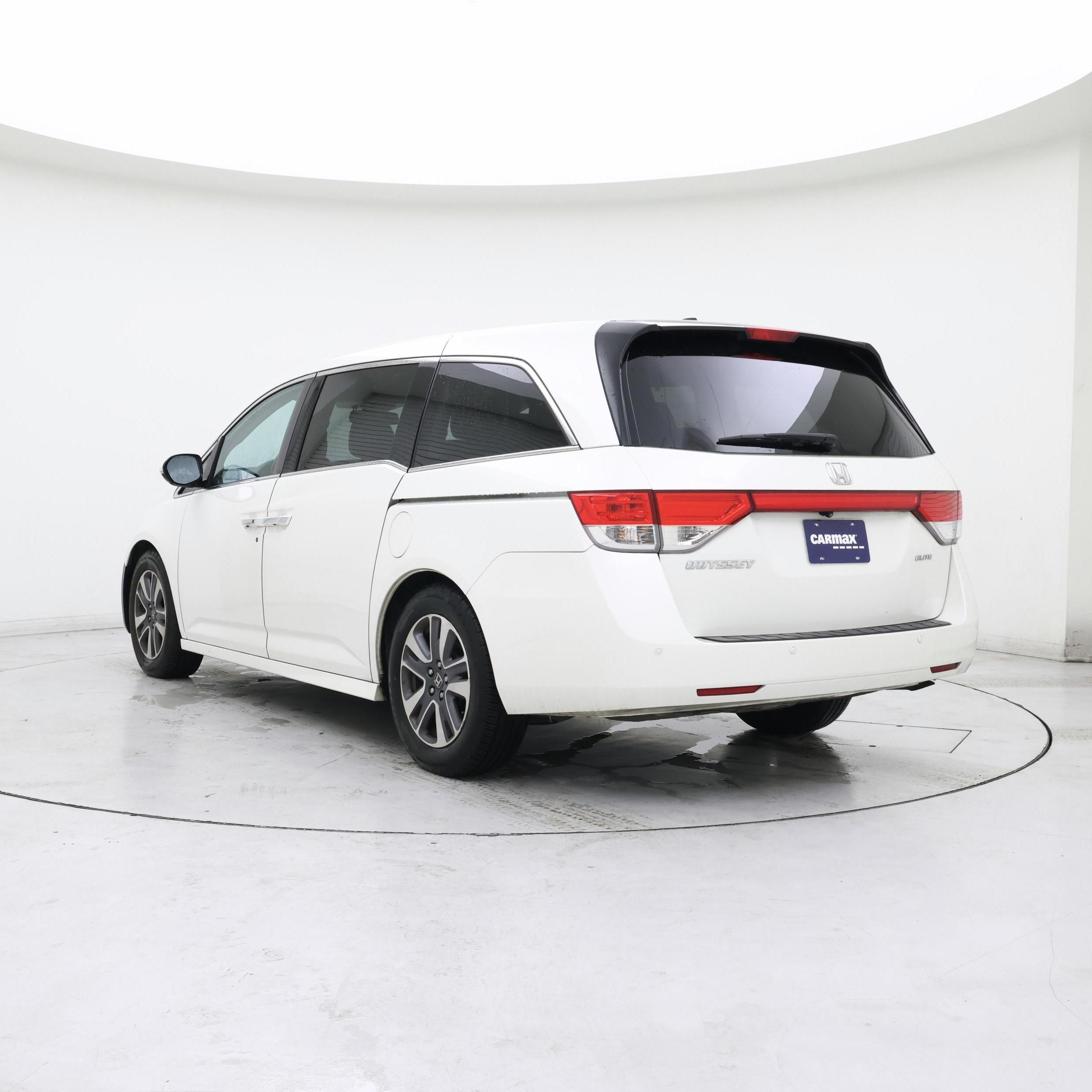 Thumbnail: 2015 Honda Odyssey - 2