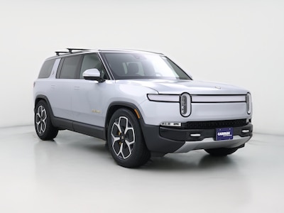 Silver 2024 Rivian R1S Adventure Quad-Motor Large