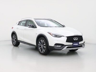 White 2018 Infiniti QX30 Premium