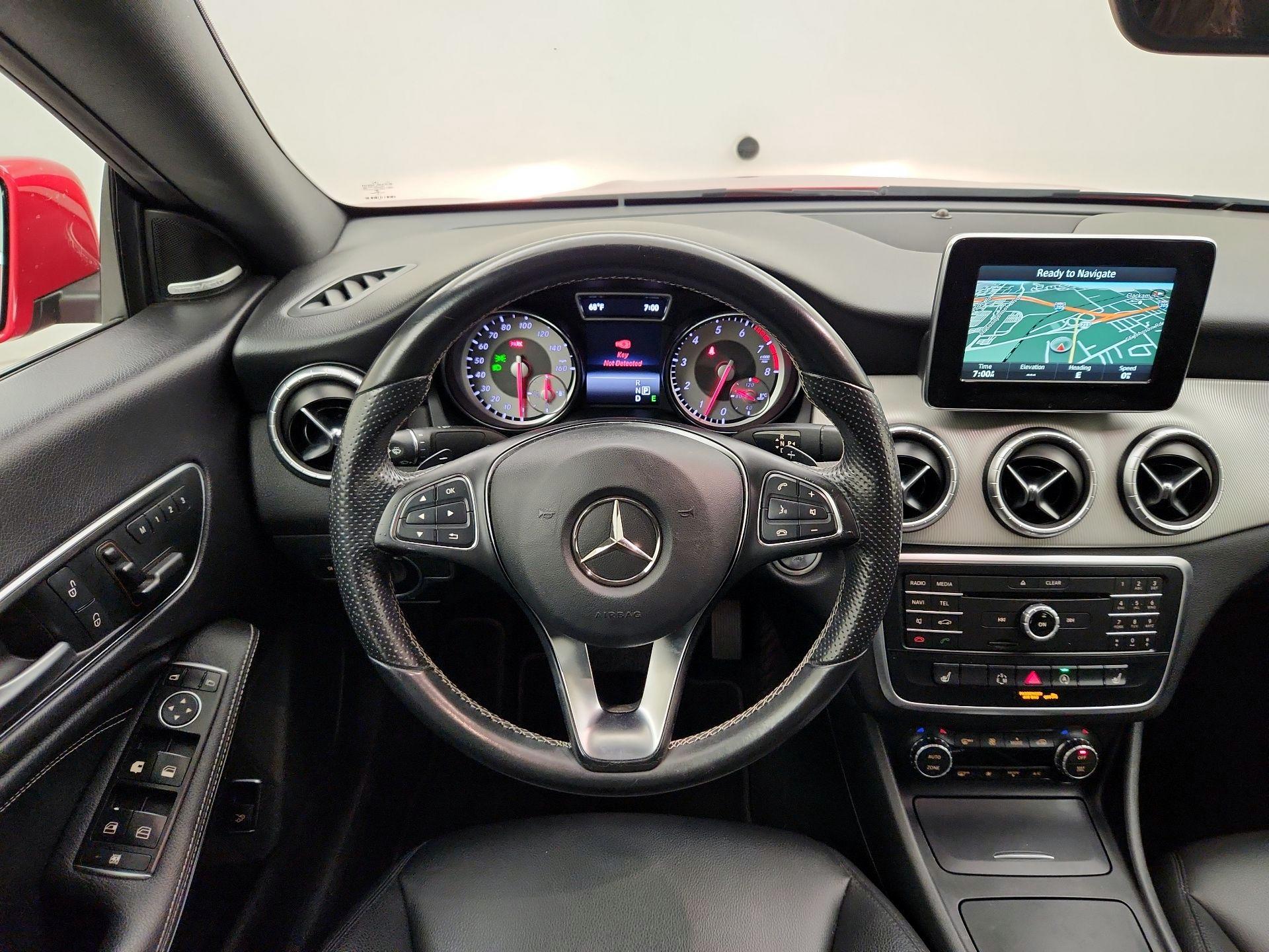 Thumbnail: 2015 Mercedes-Benz CLA - 10