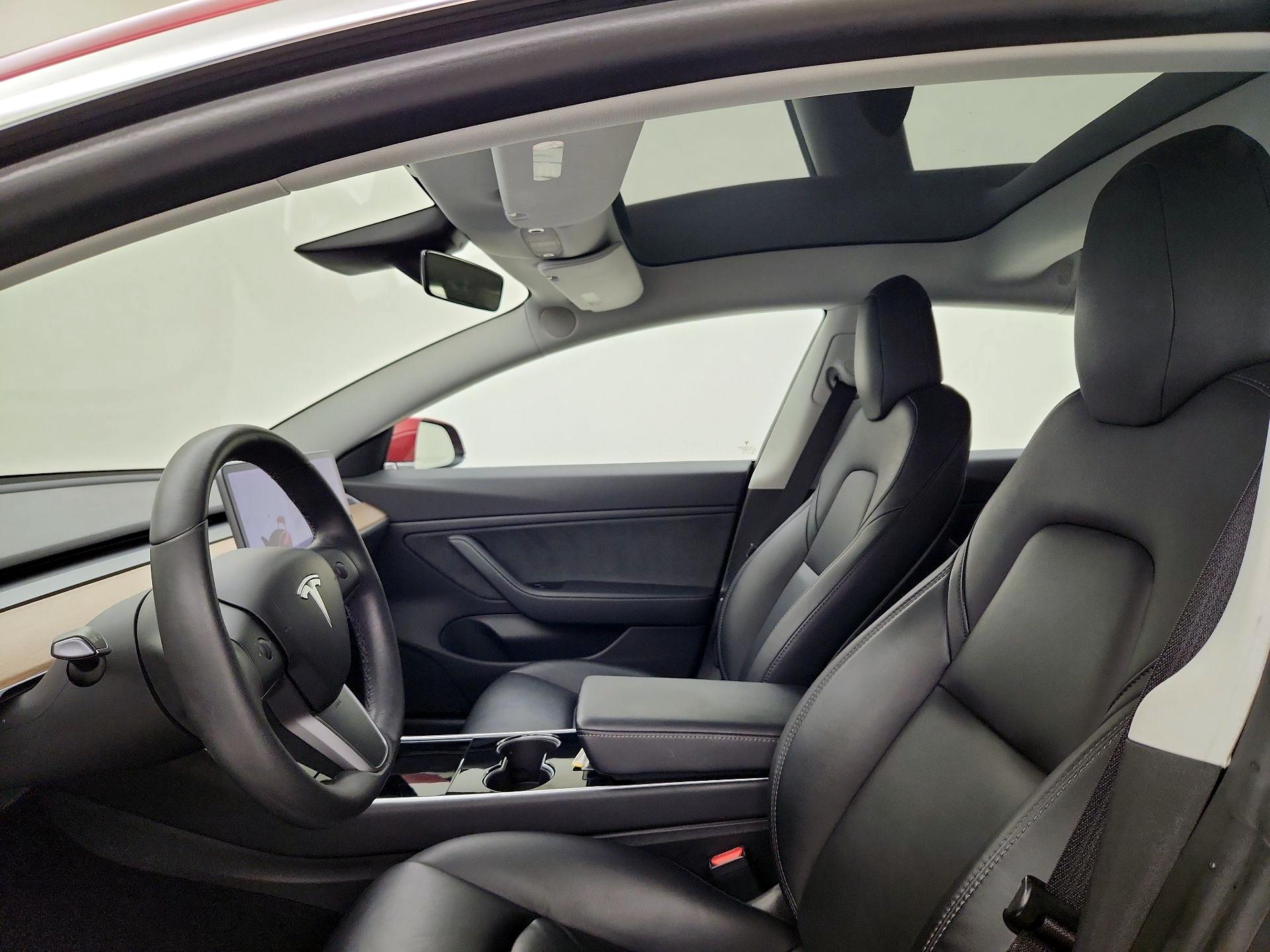 Thumbnail: 2019 Tesla Model 3 - 18