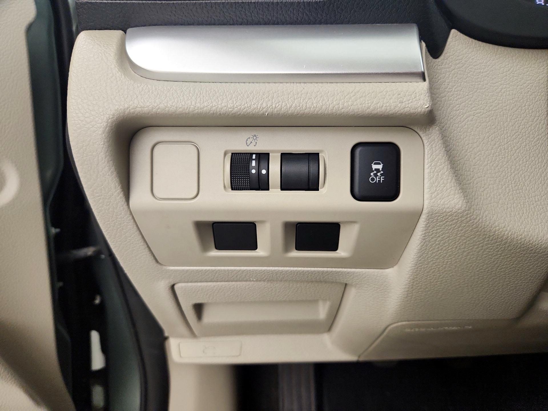 Thumbnail: 2015 Subaru Impreza - 13