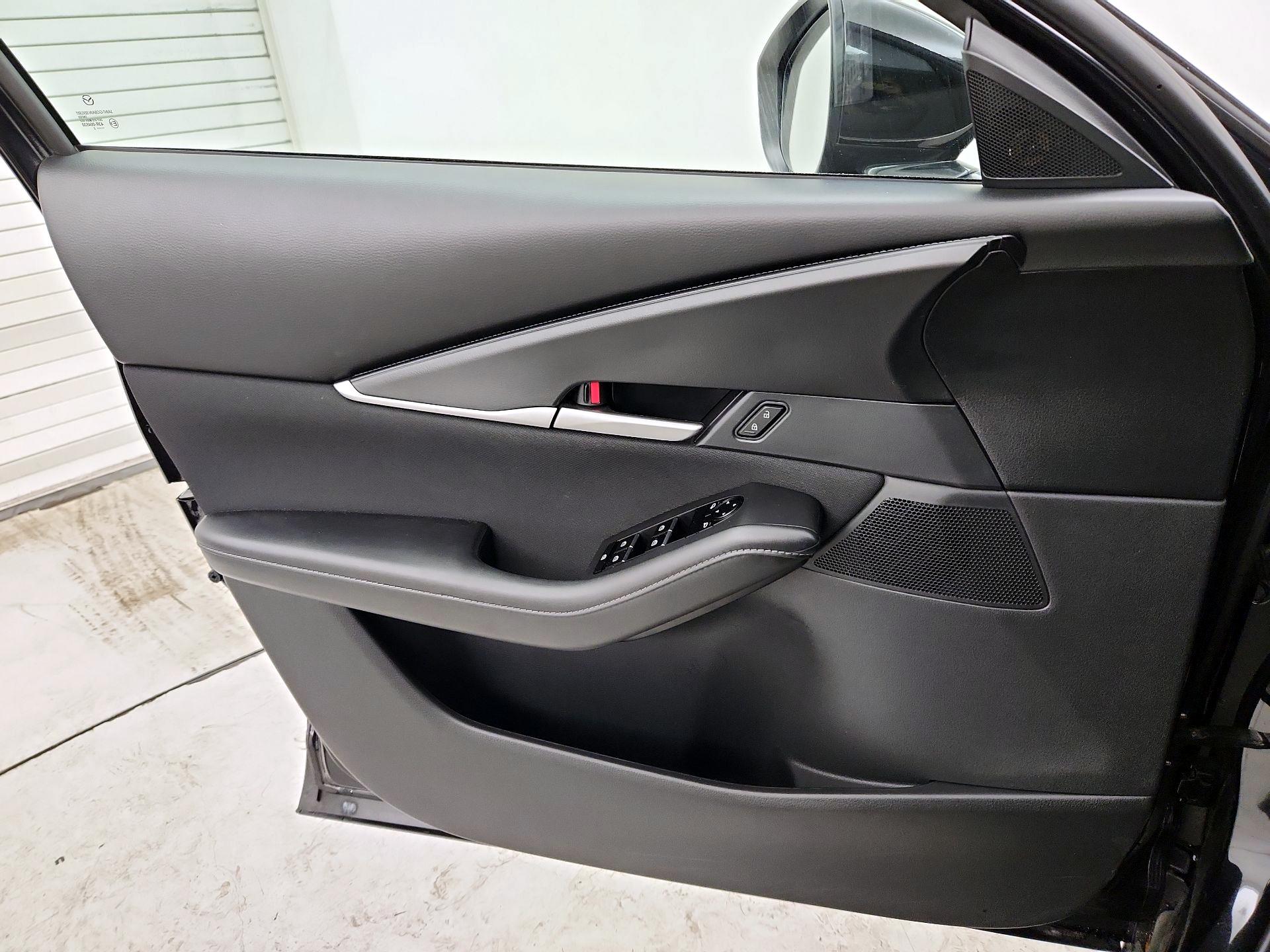 Thumbnail: 2022 Mazda CX-30 - 12