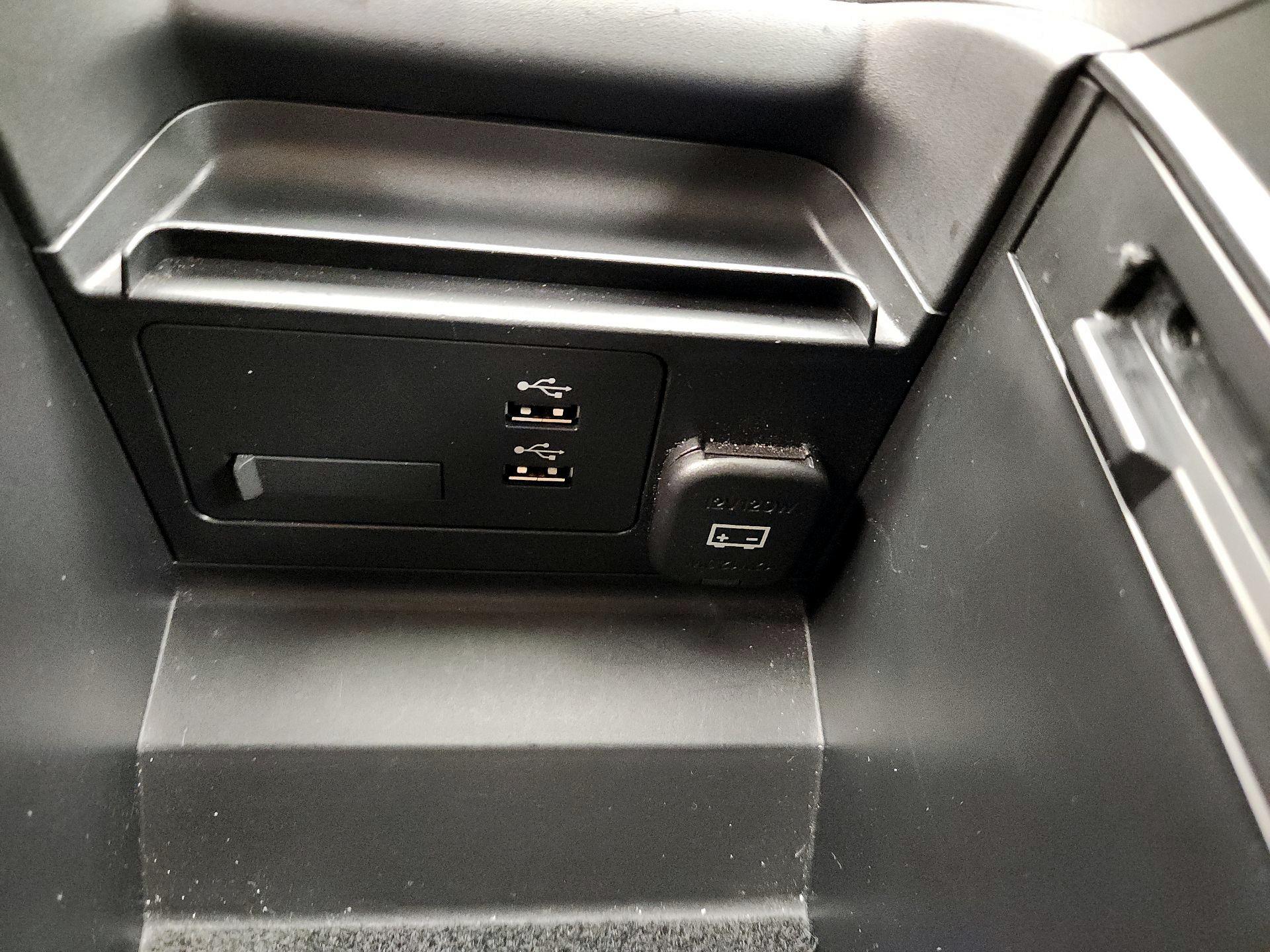 Thumbnail: 2022 Mazda CX-30 - 18