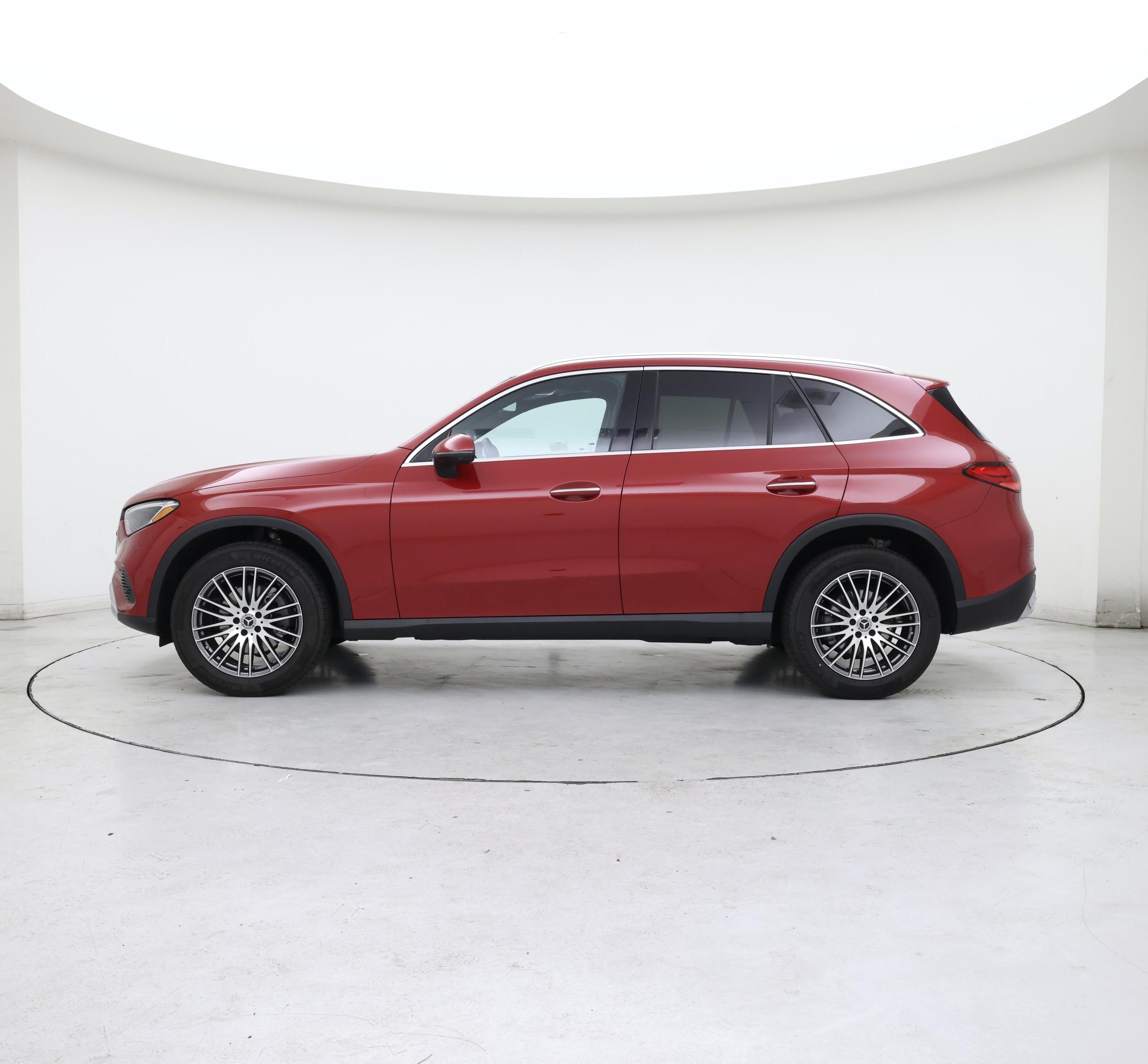 Thumbnail: 2024 Mercedes-Benz GLC - 3